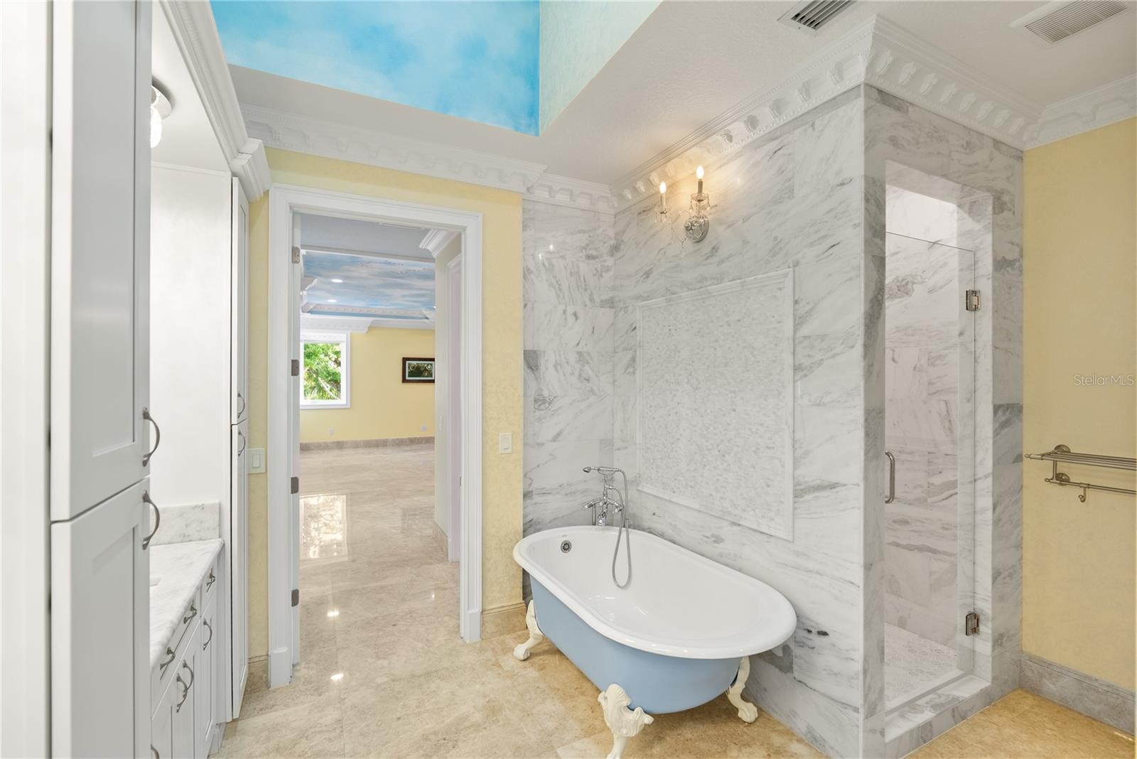 TB8495795 Property Photo