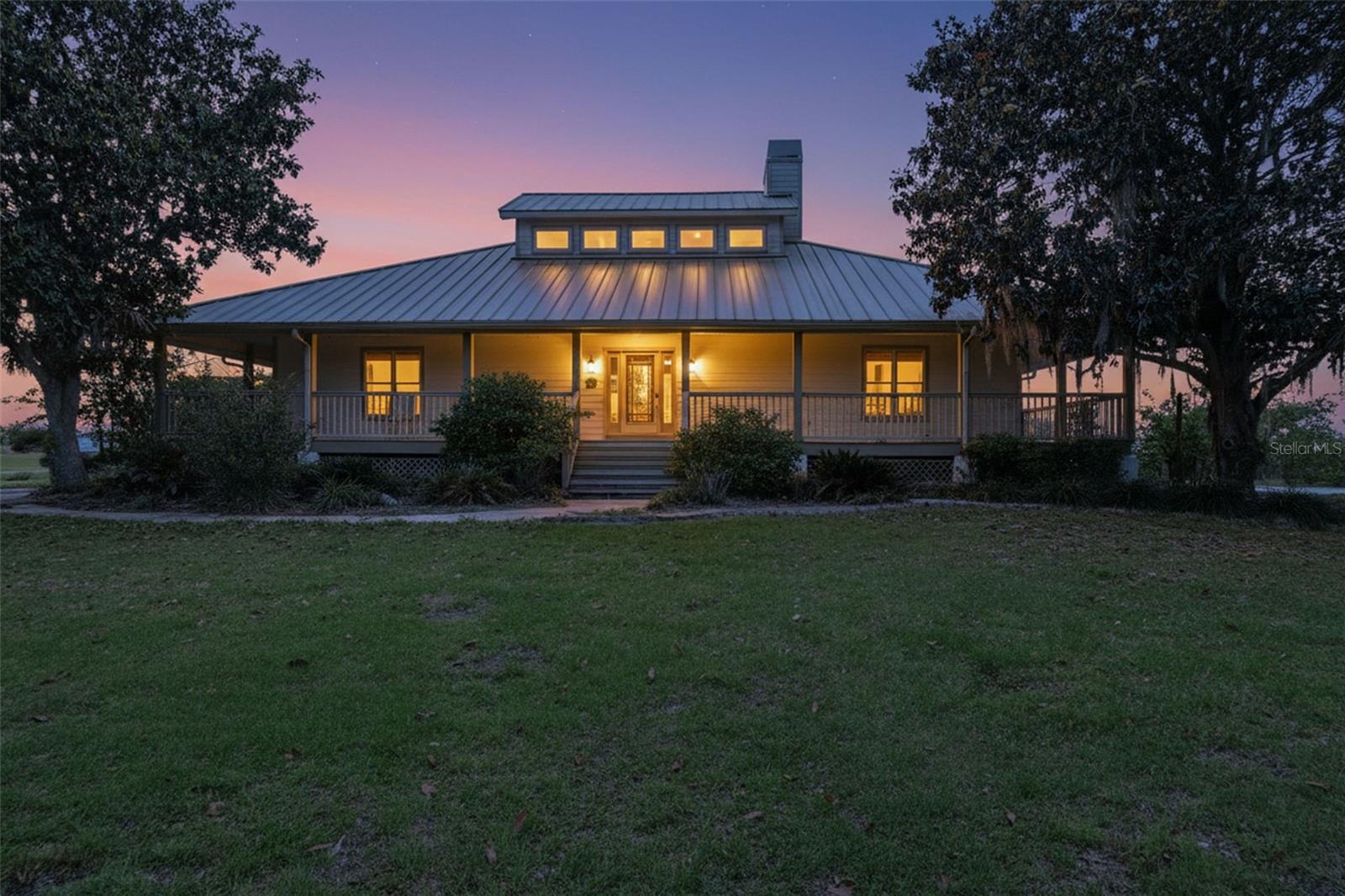 W7884689 Property Photo