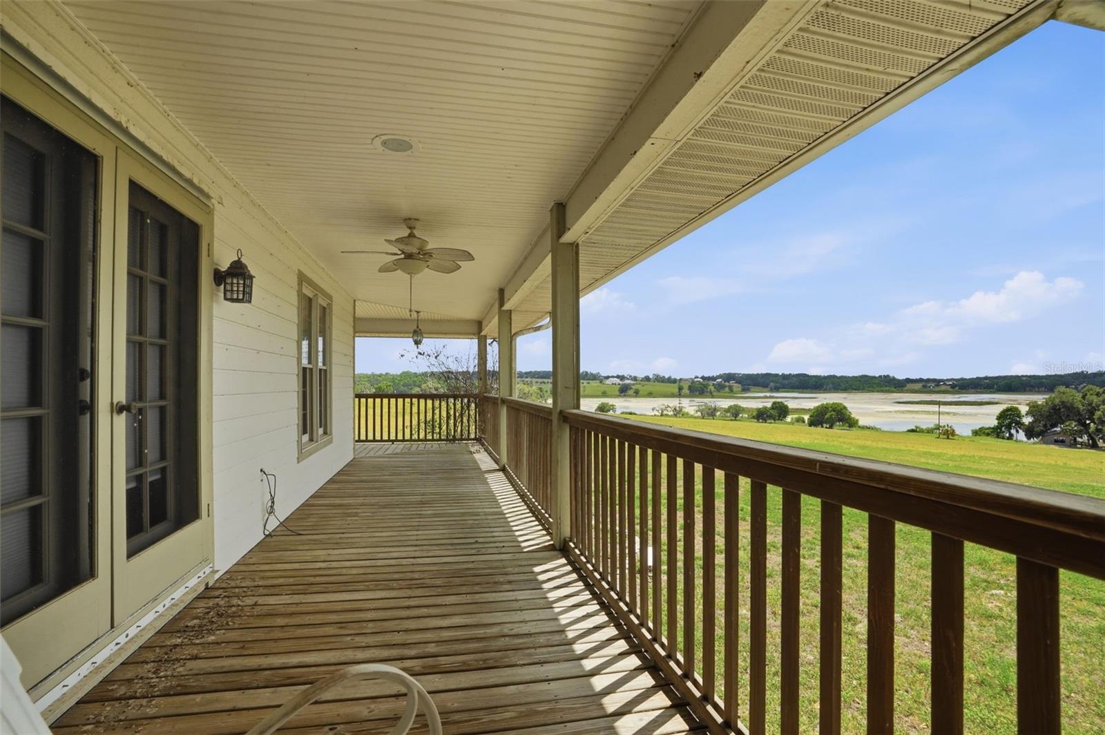 W7884689 Property Photo