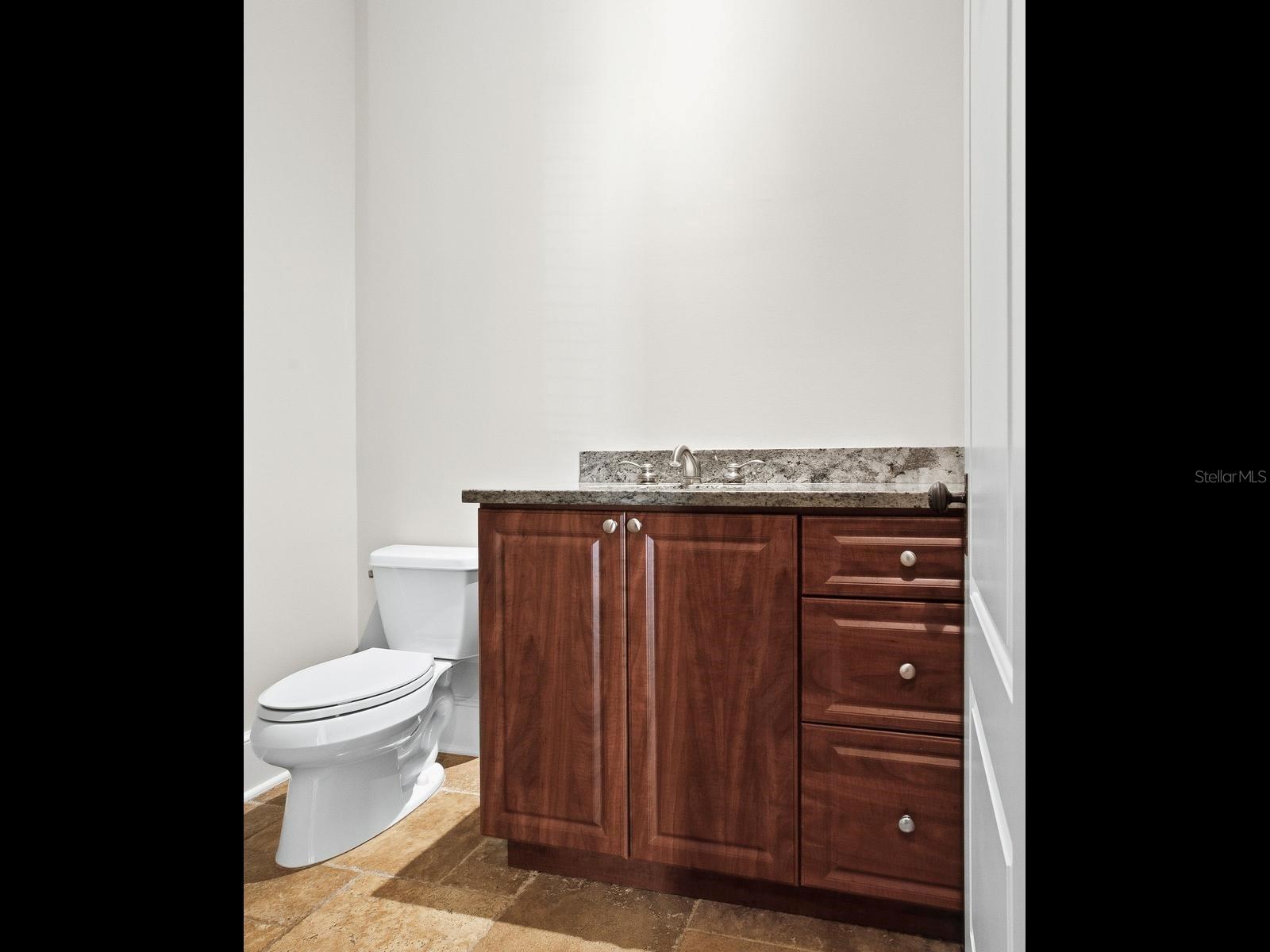 TB8495998 Property Photo
