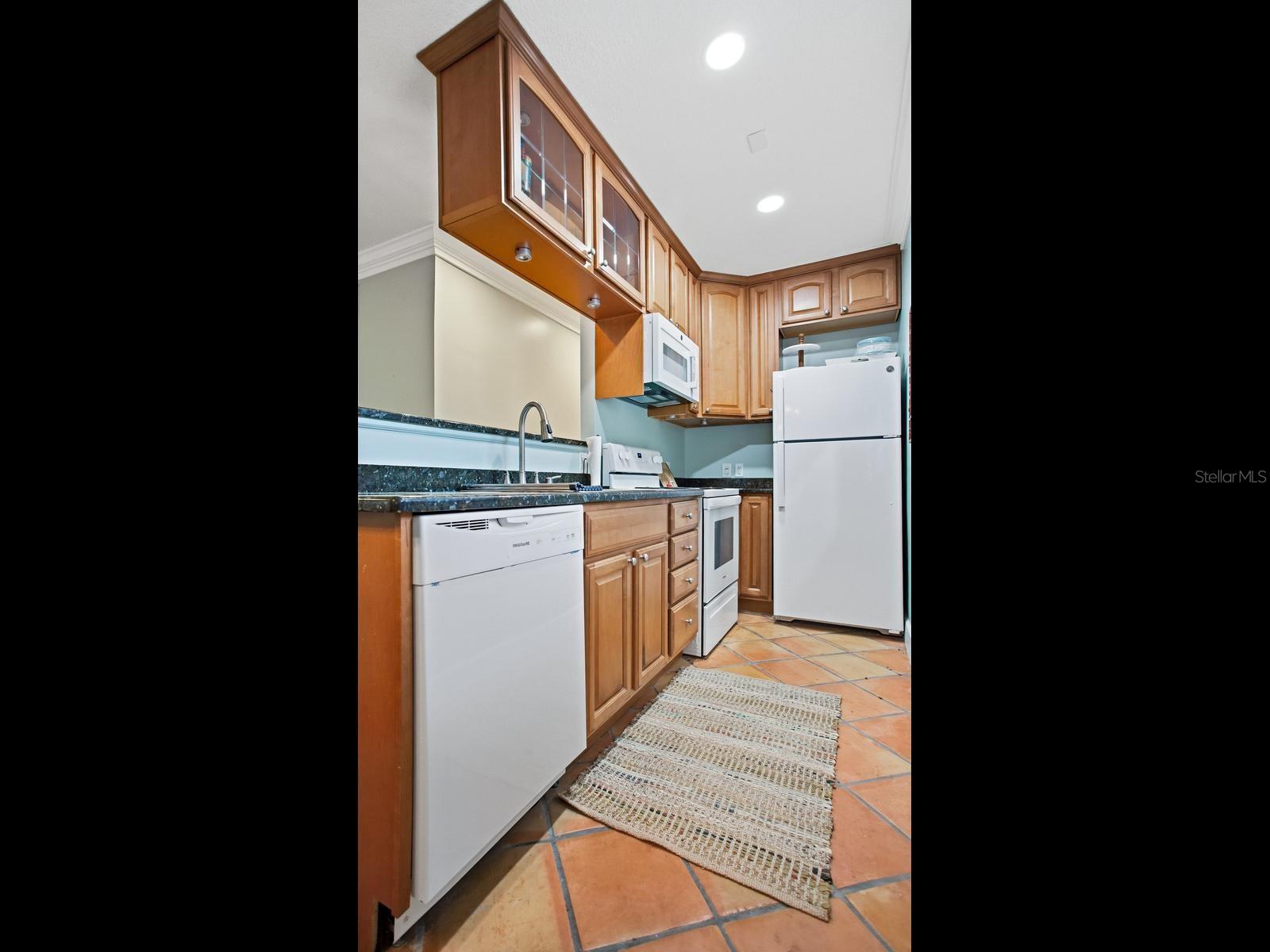 TB8495998 Property Photo