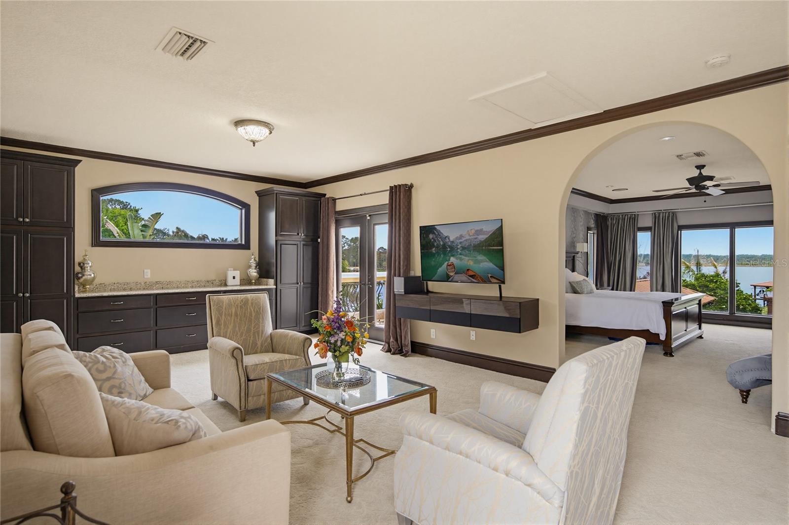 O6397850 Property Photo