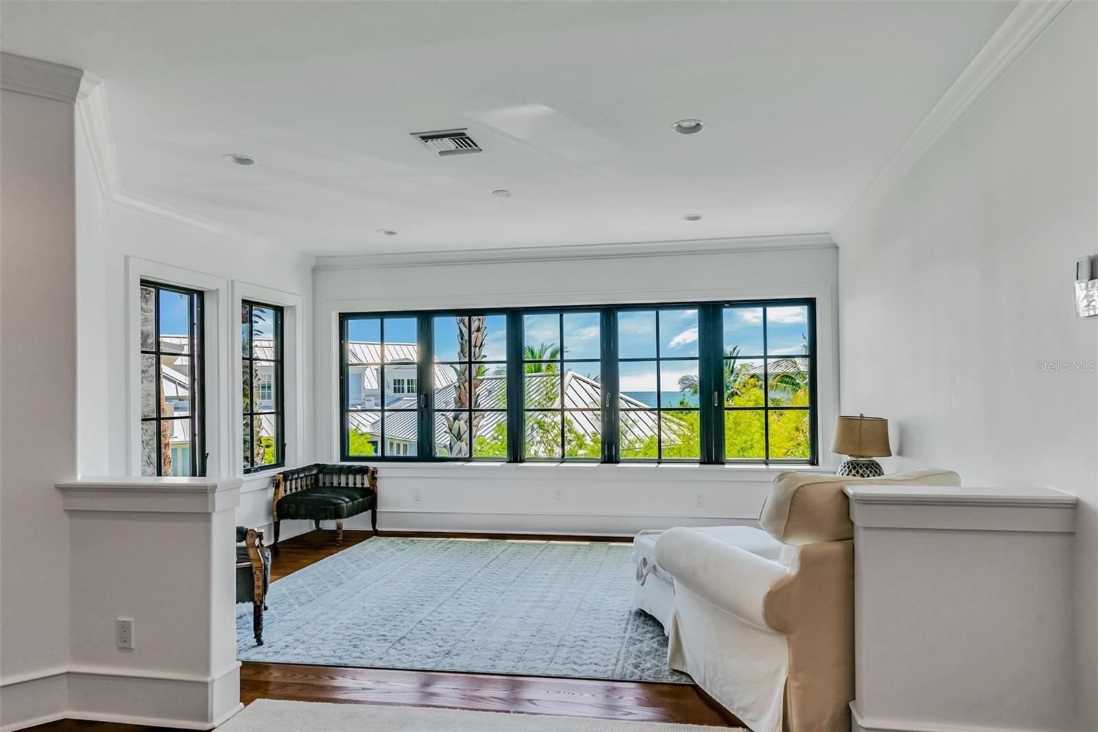 A4689581 Property Photo