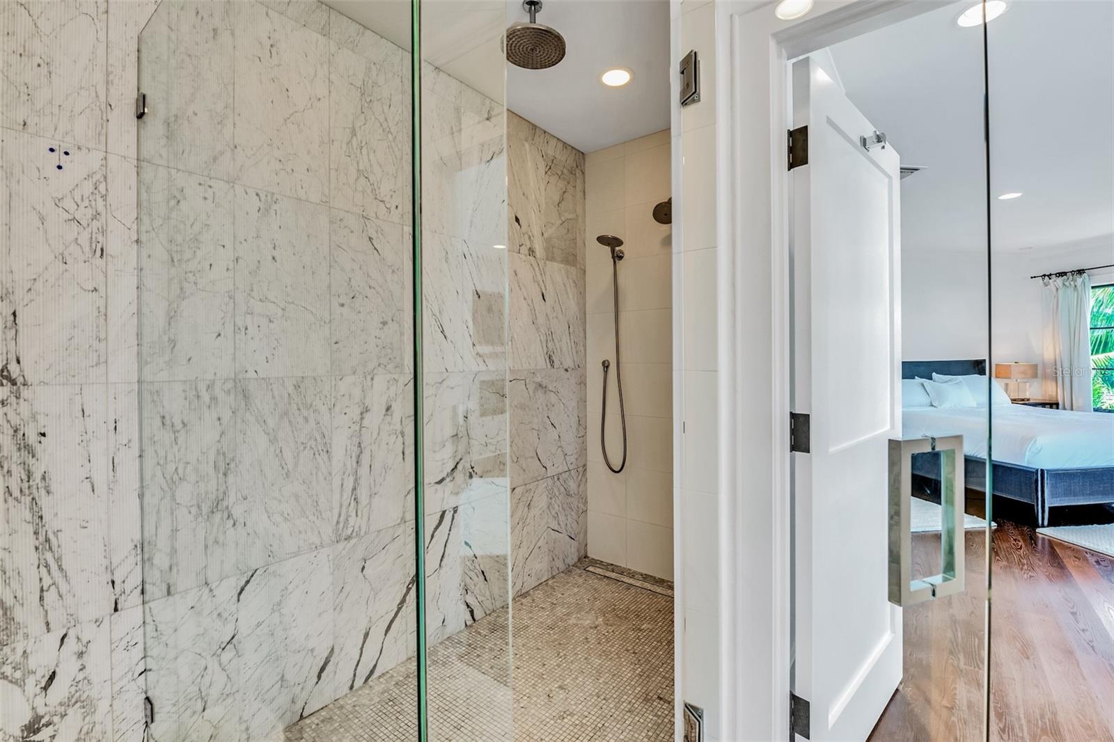 A4689581 Property Photo