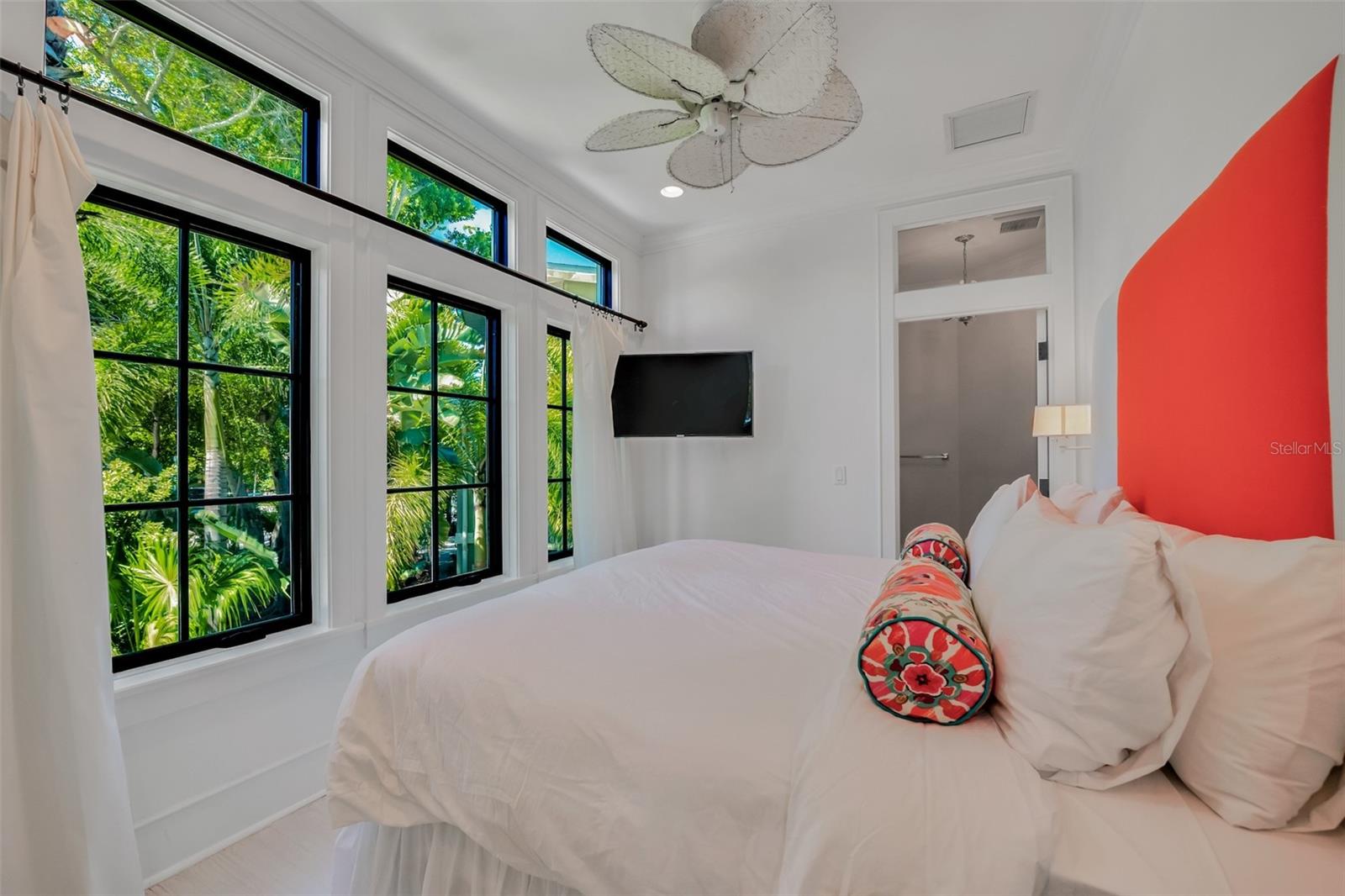 A4689581 Property Photo