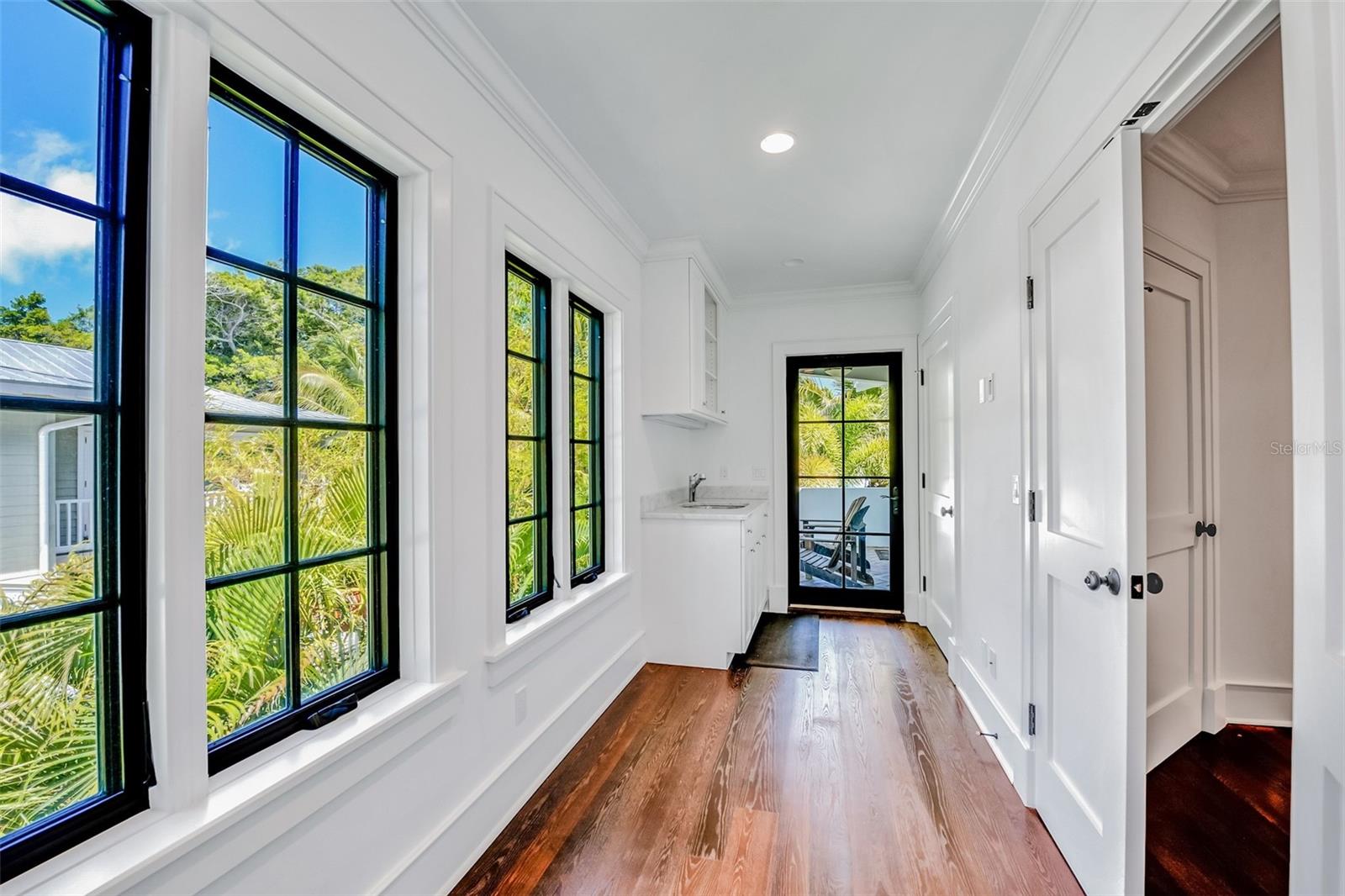 A4689581 Property Photo