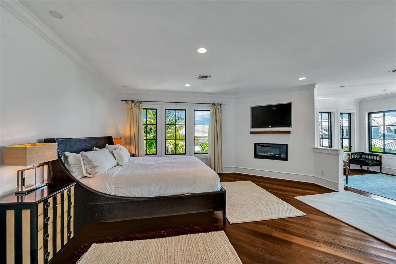 A4689581 Property Photo