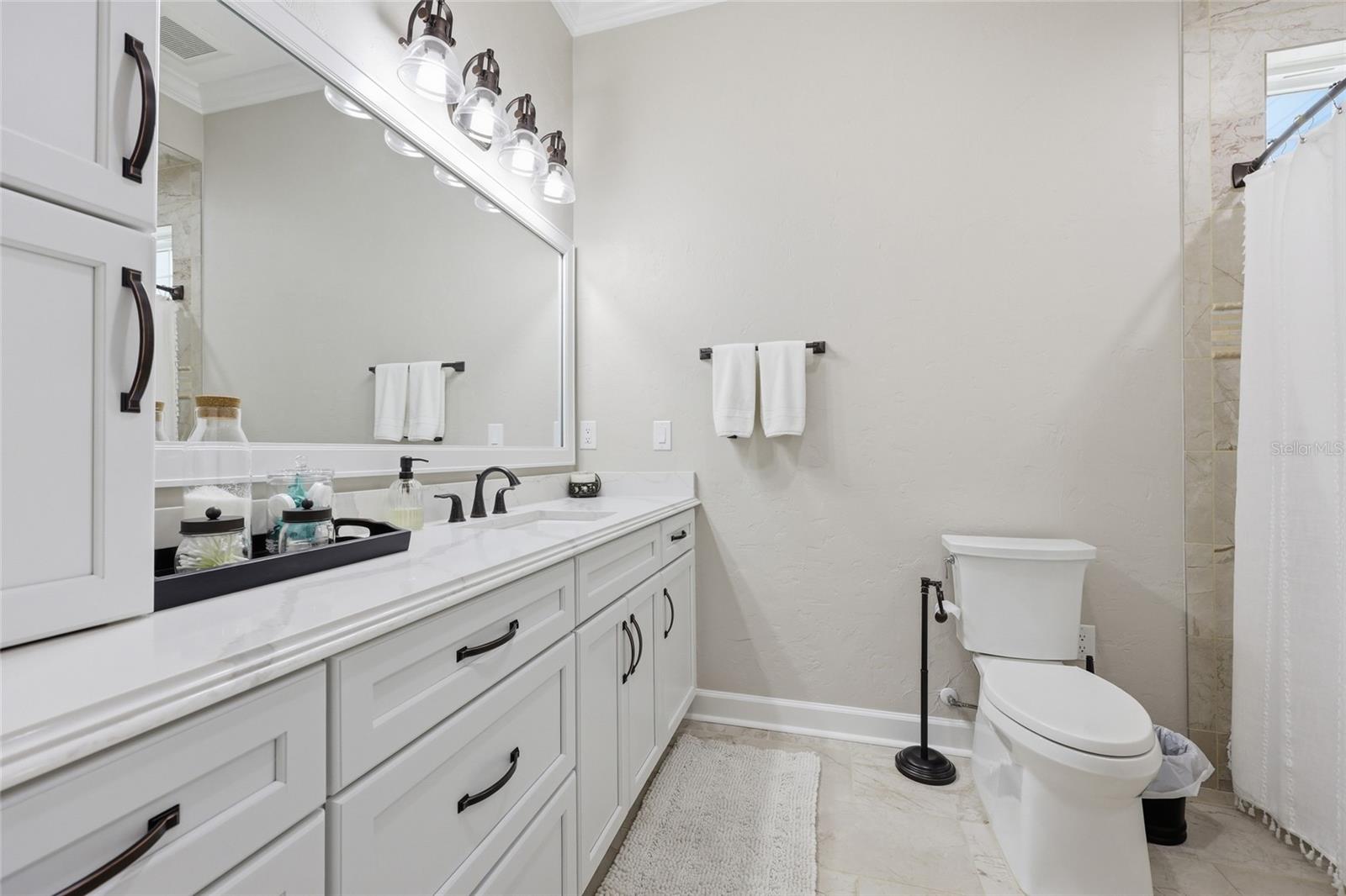 GC539340 Property Photo