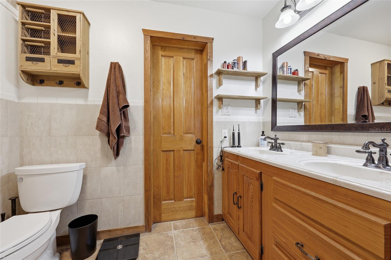GC539340 Property Photo