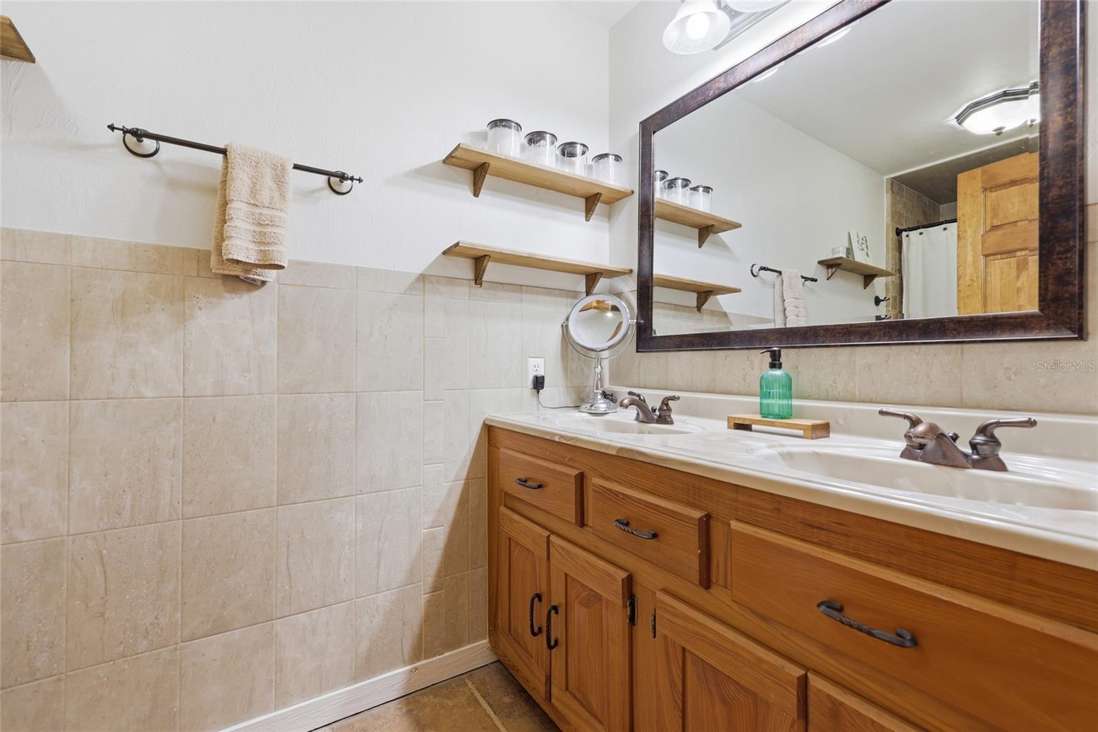 GC539340 Property Photo