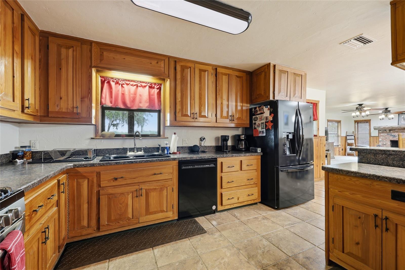GC539340 Property Photo