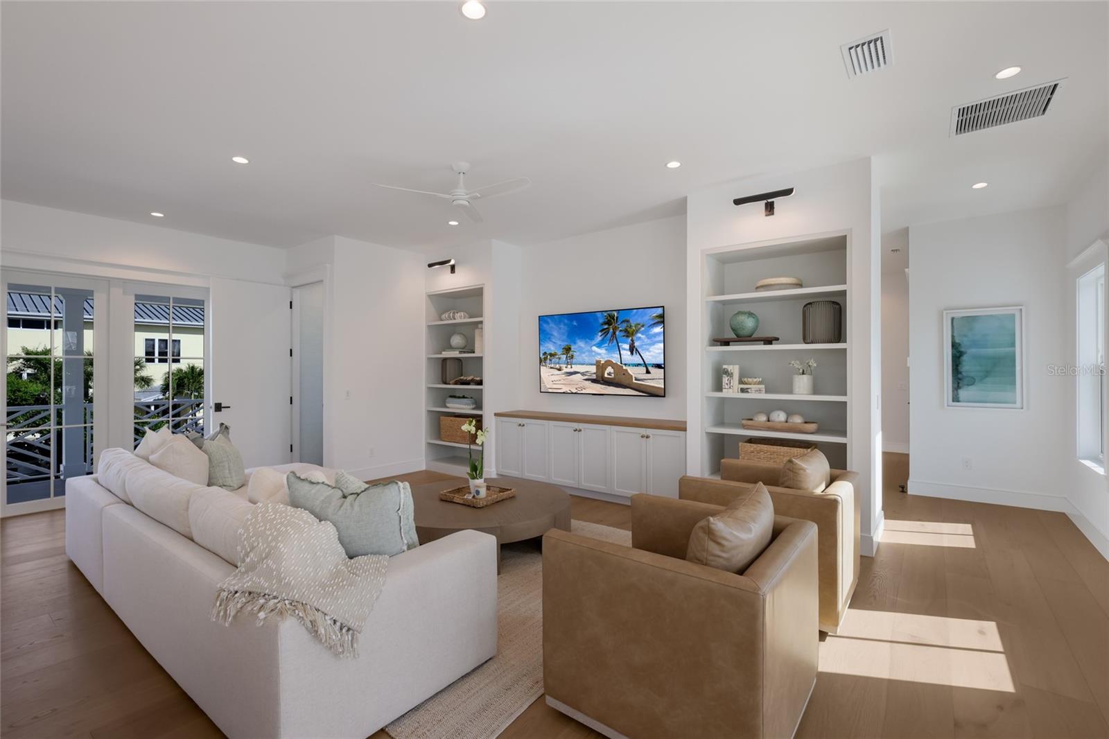 A4689780 Property Photo