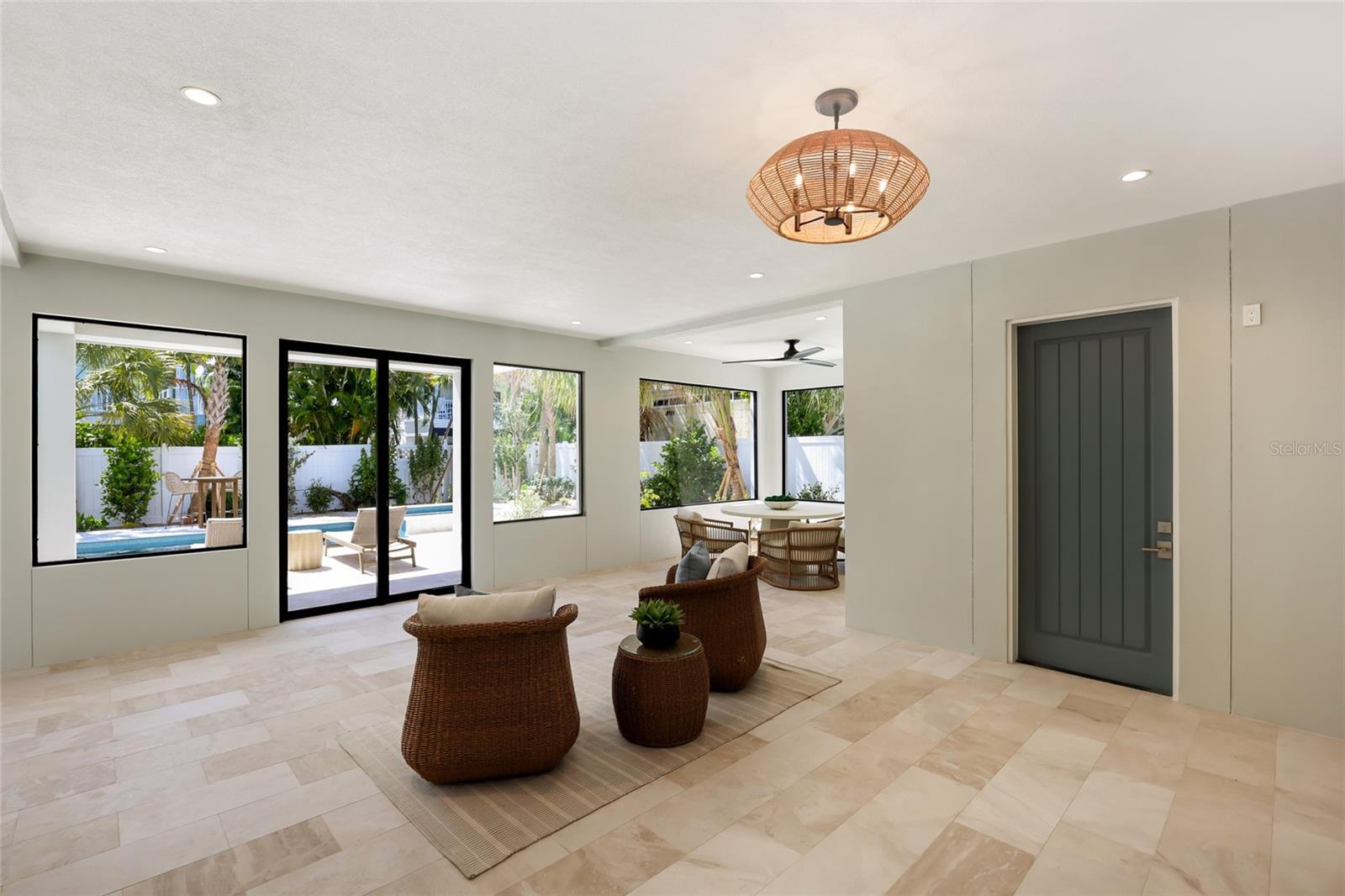 A4689780 Property Photo
