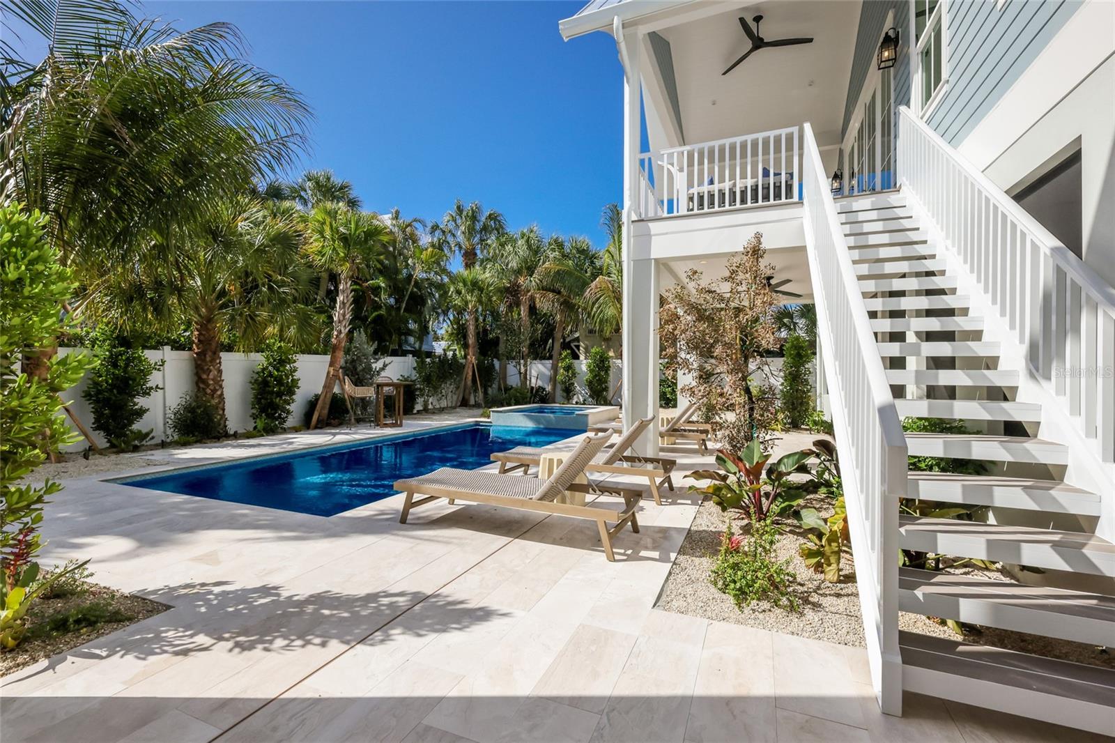 A4689780 Property Photo