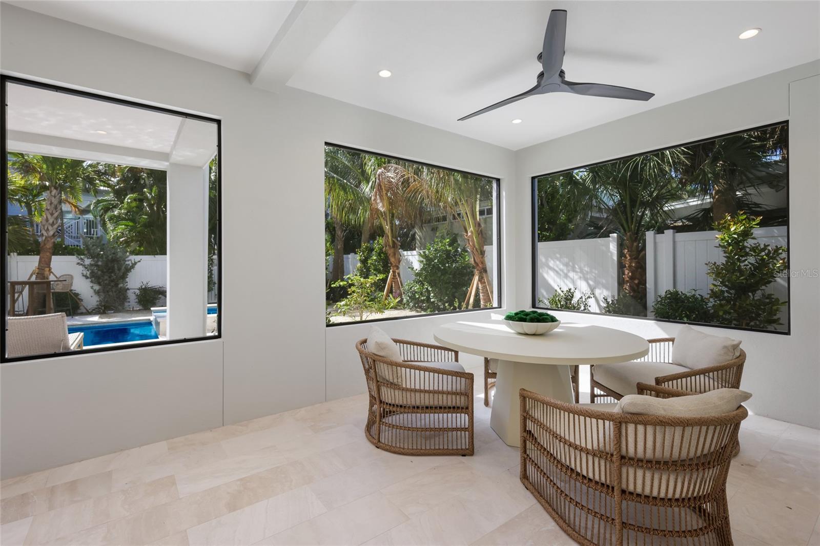 A4689780 Property Photo