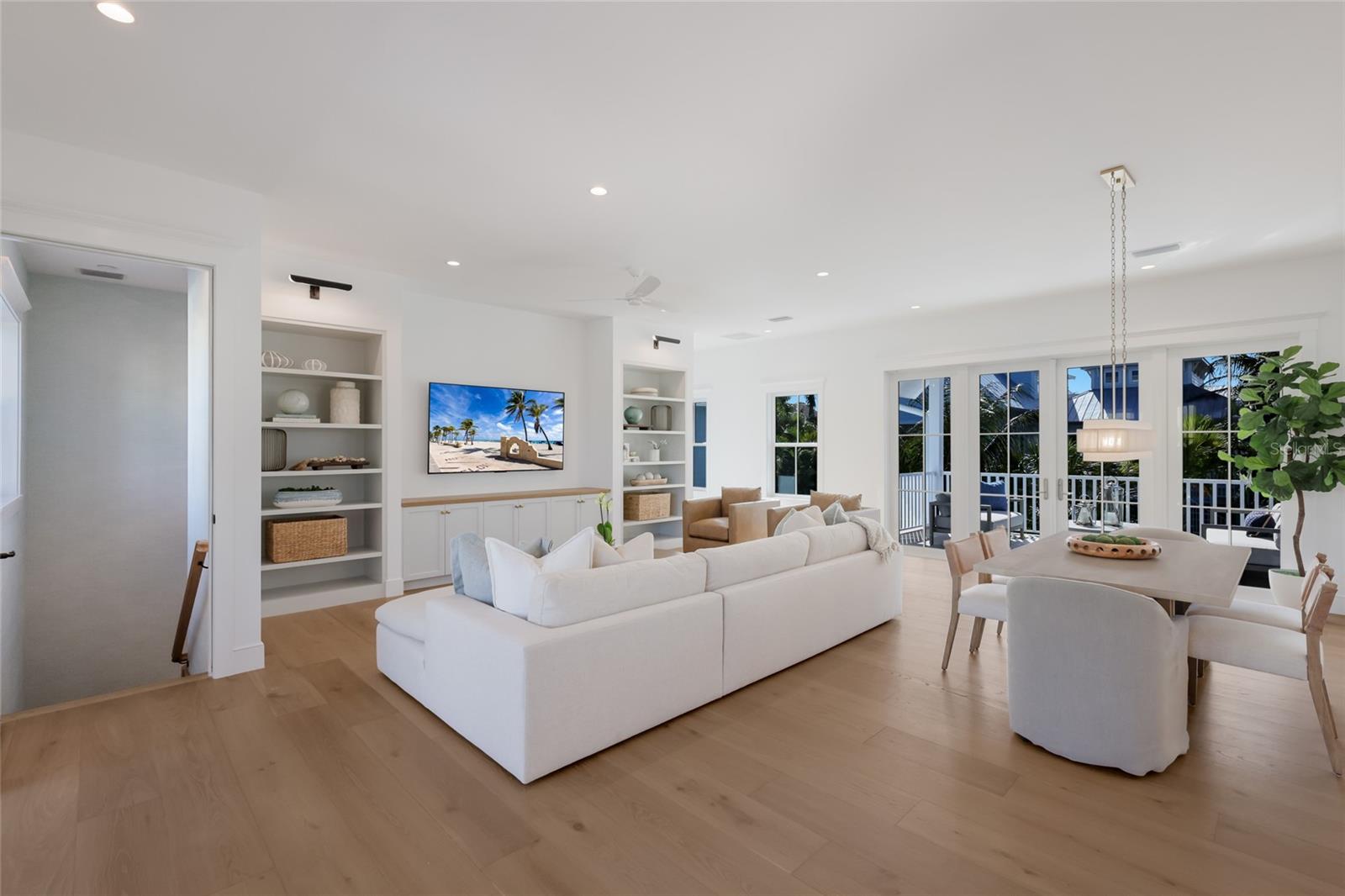 A4689780 Property Photo