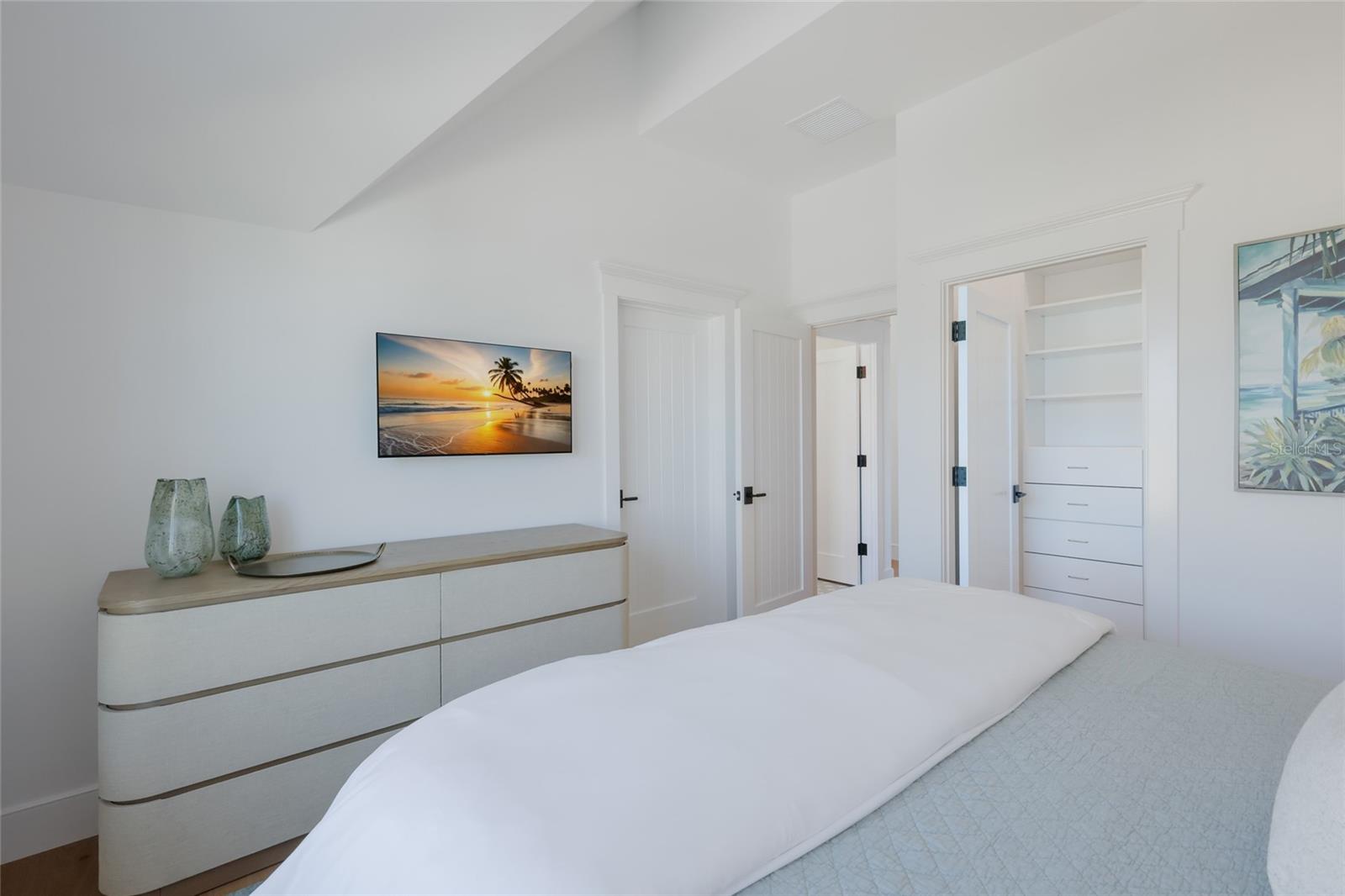 A4689780 Property Photo