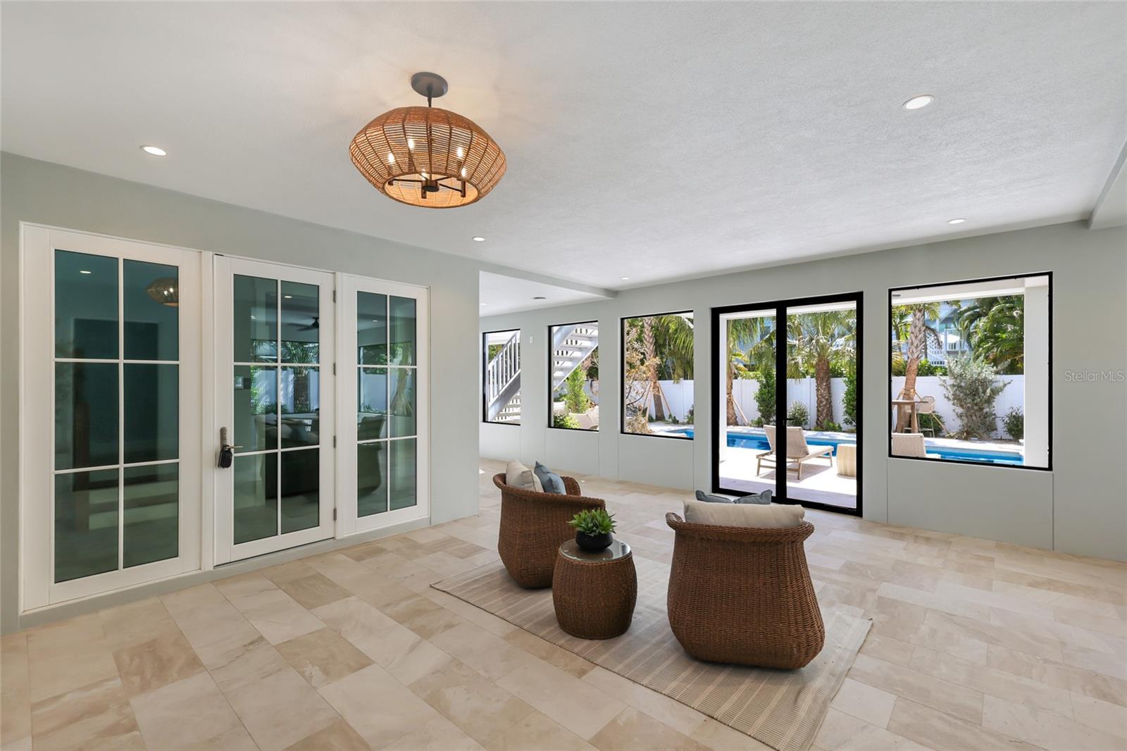 A4689780 Property Photo