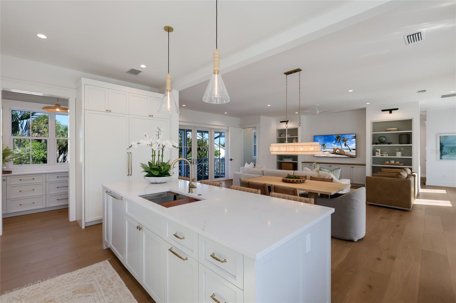 A4689780 Property Photo