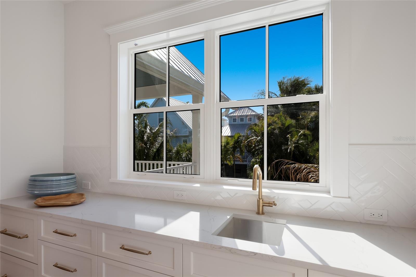 A4689780 Property Photo