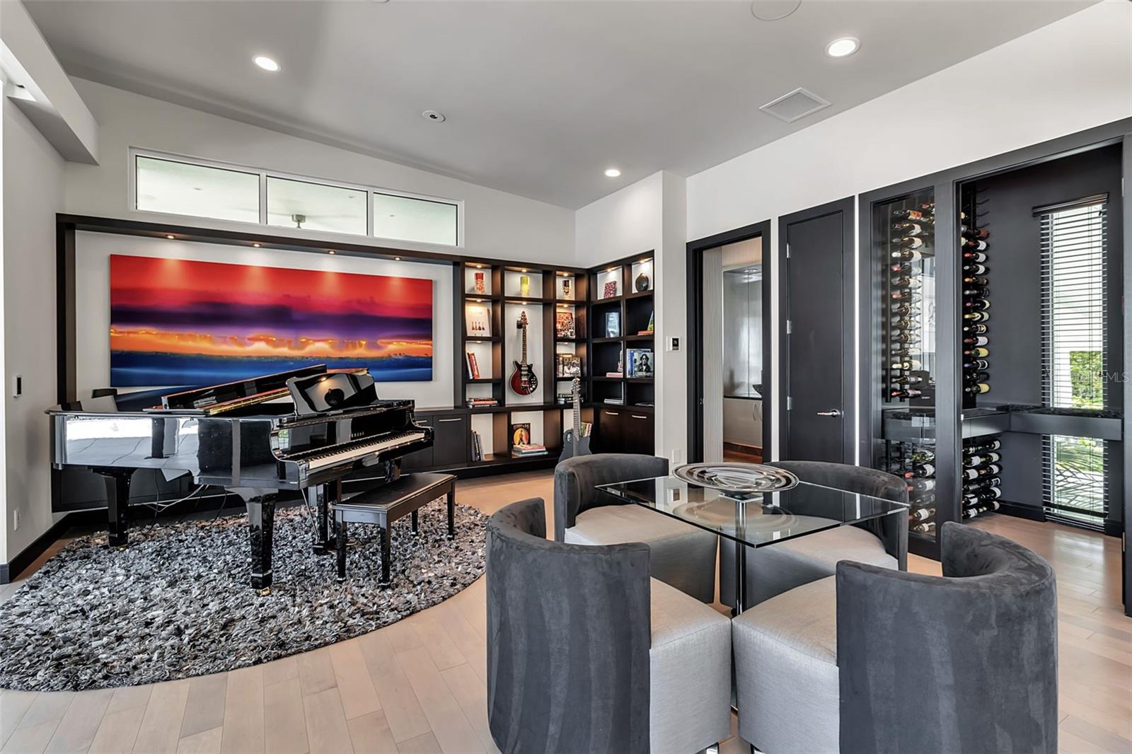 A4690180 Property Photo