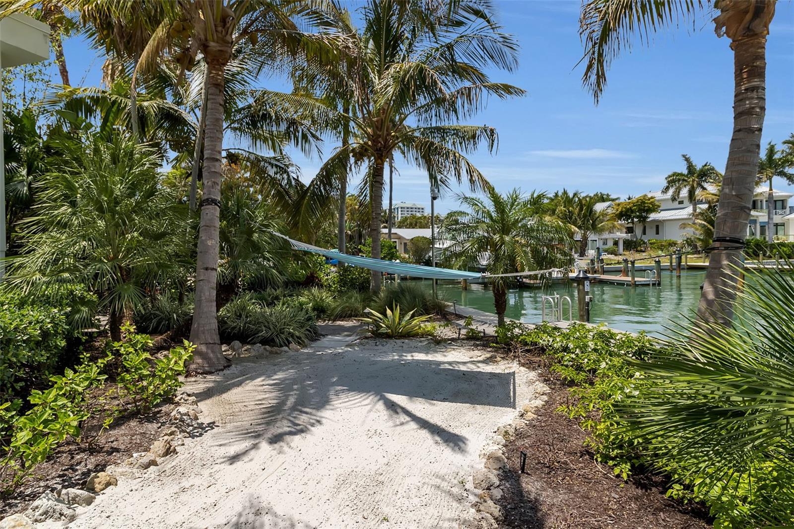 A4690180 Property Photo