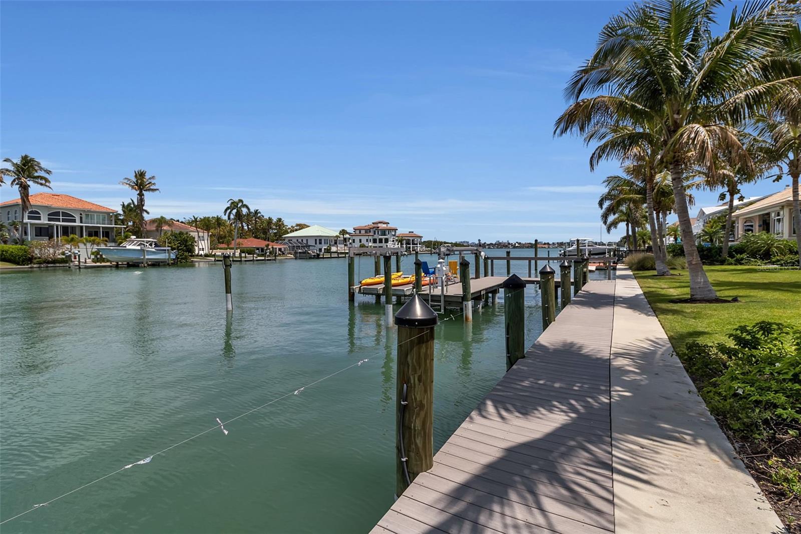 A4690180 Property Photo