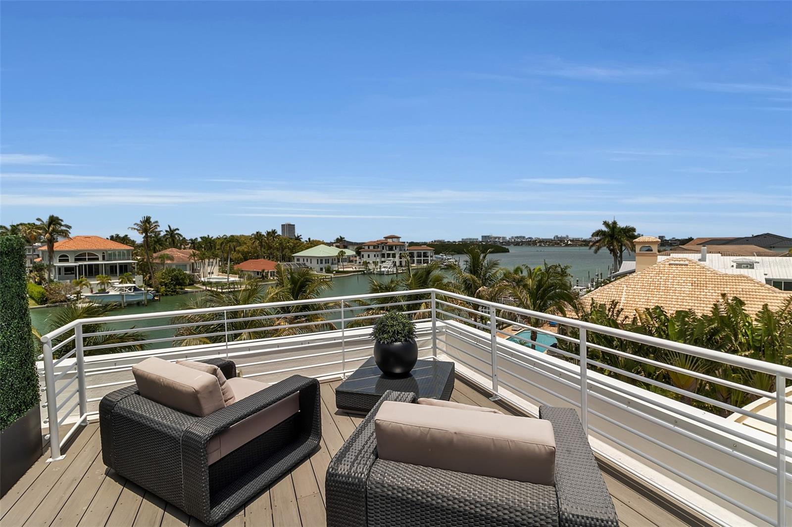 A4690180 Property Photo