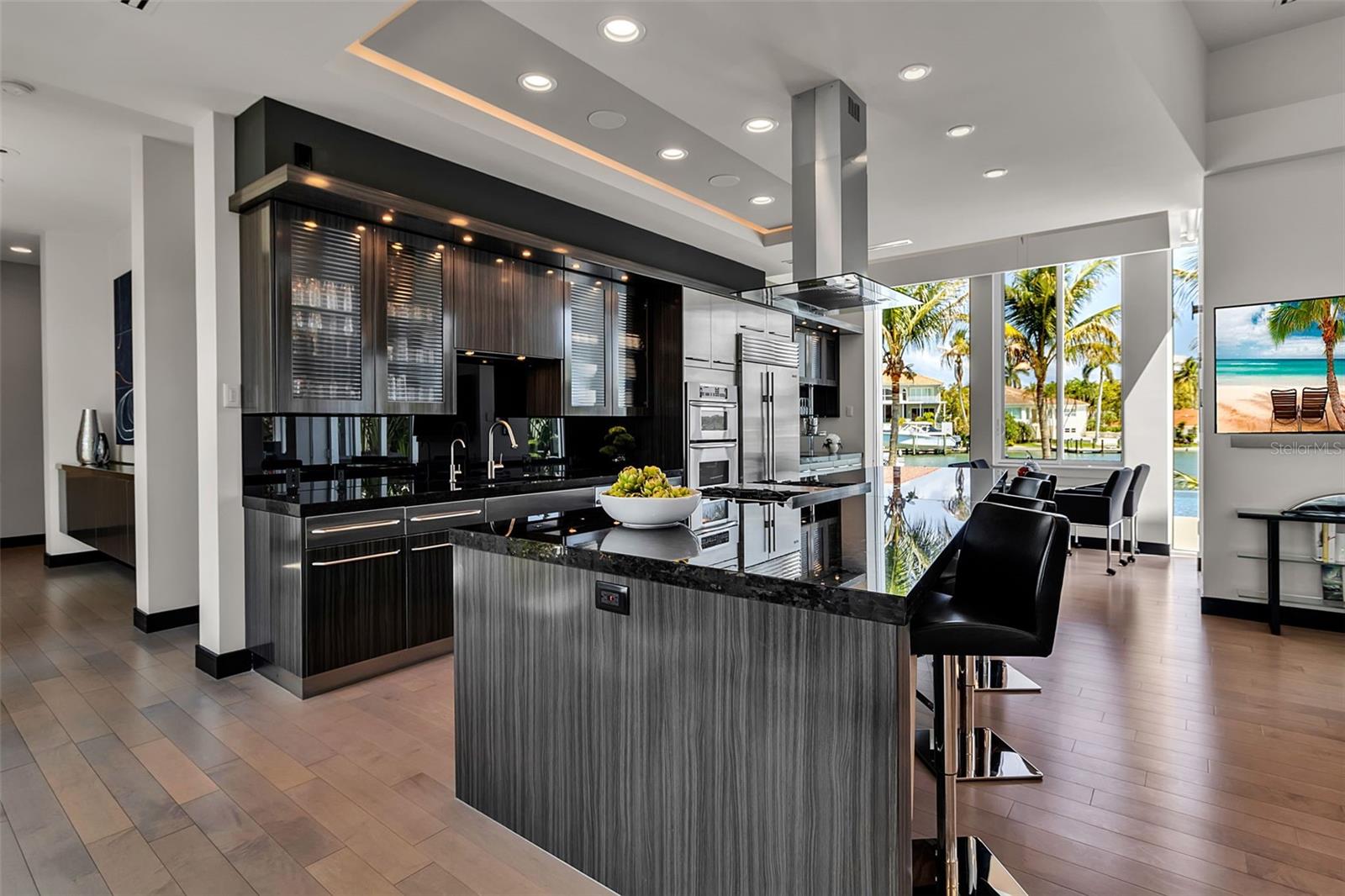 A4690180 Property Photo