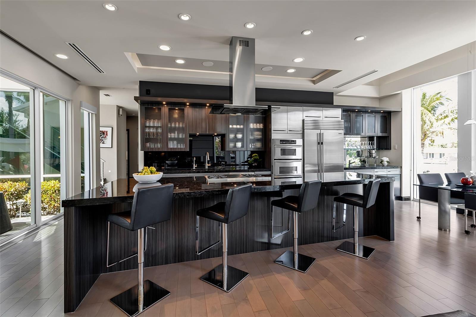 A4690180 Property Photo
