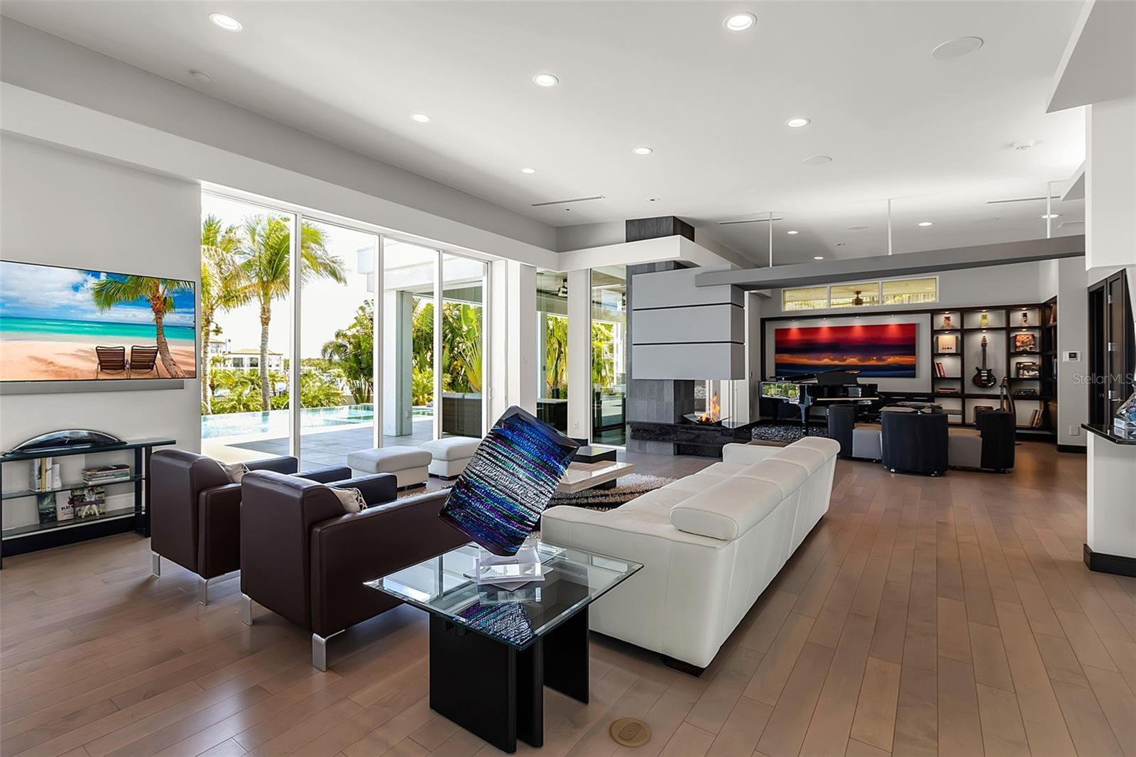 A4690180 Property Photo