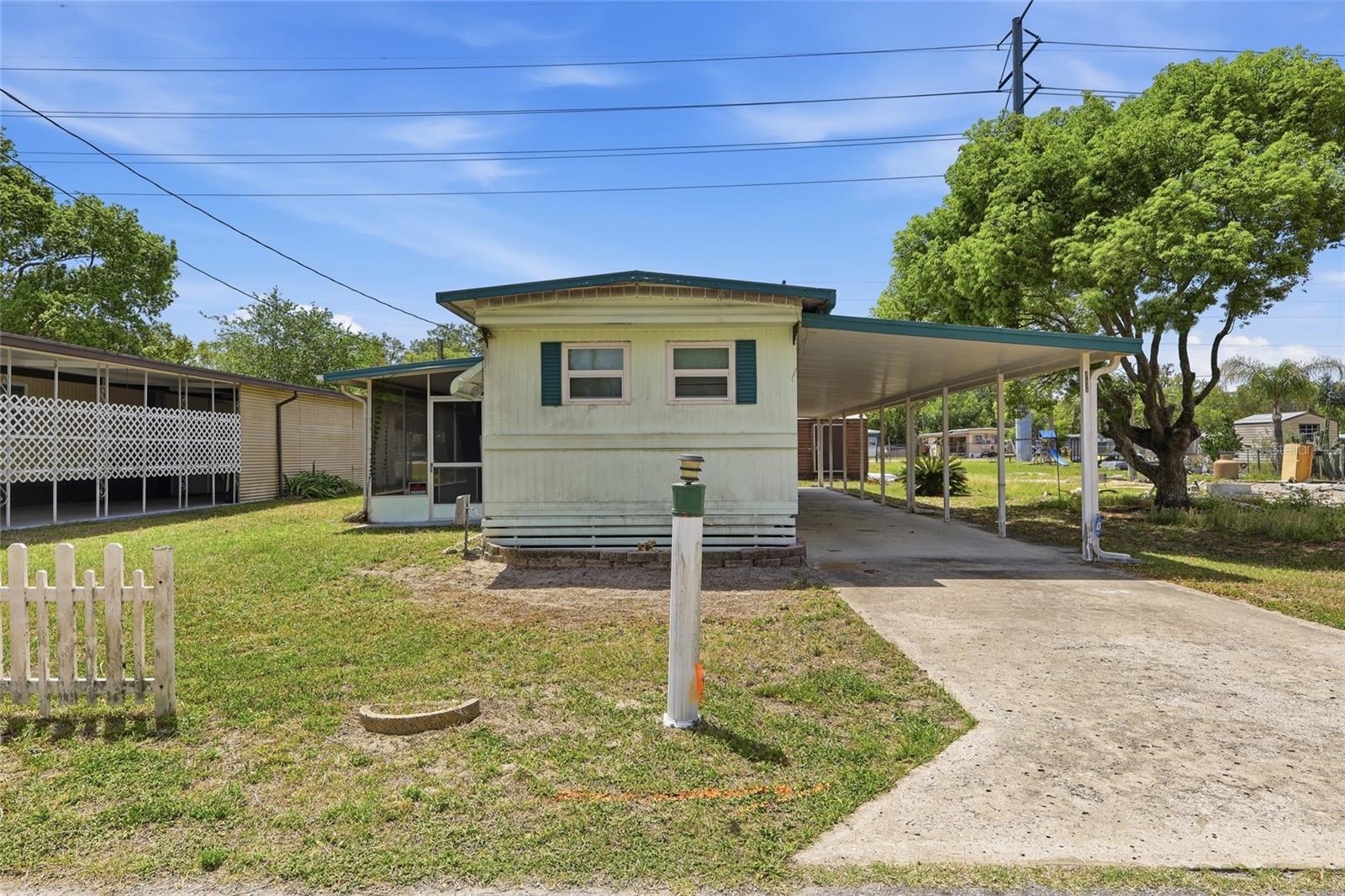 MLS# TB8498133 Property Photo