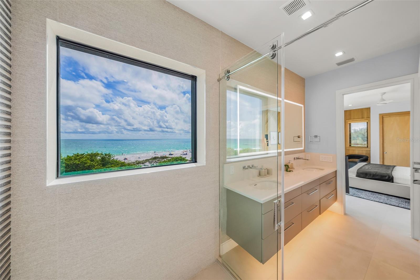 A4690312 Property Photo