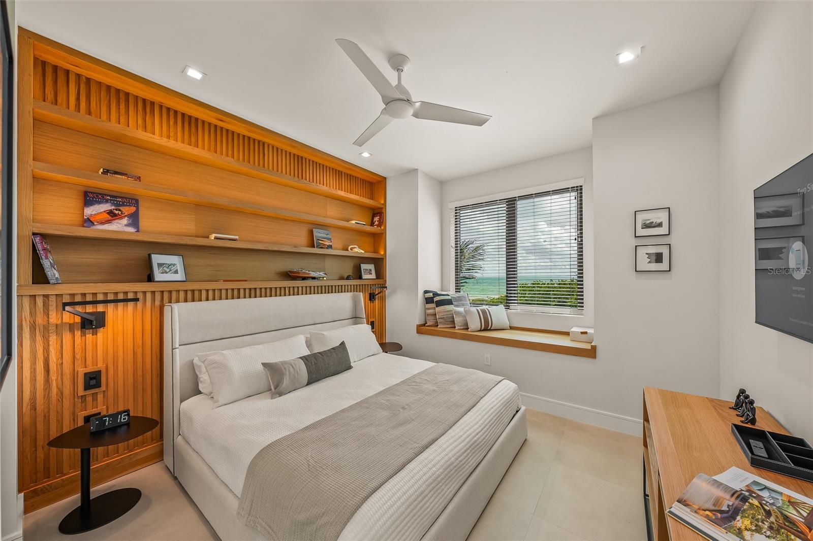 A4690312 Property Photo