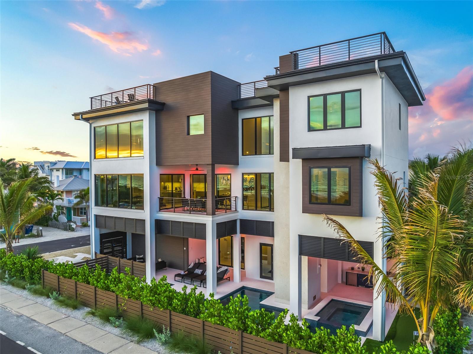 A4690312 Property Photo