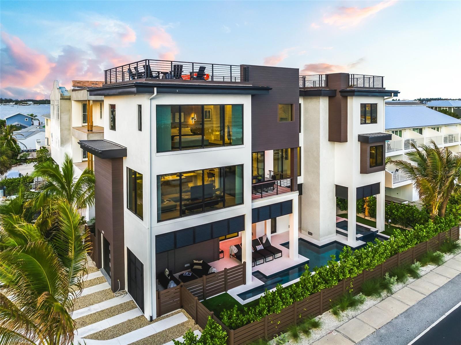 A4690312 Property Photo
