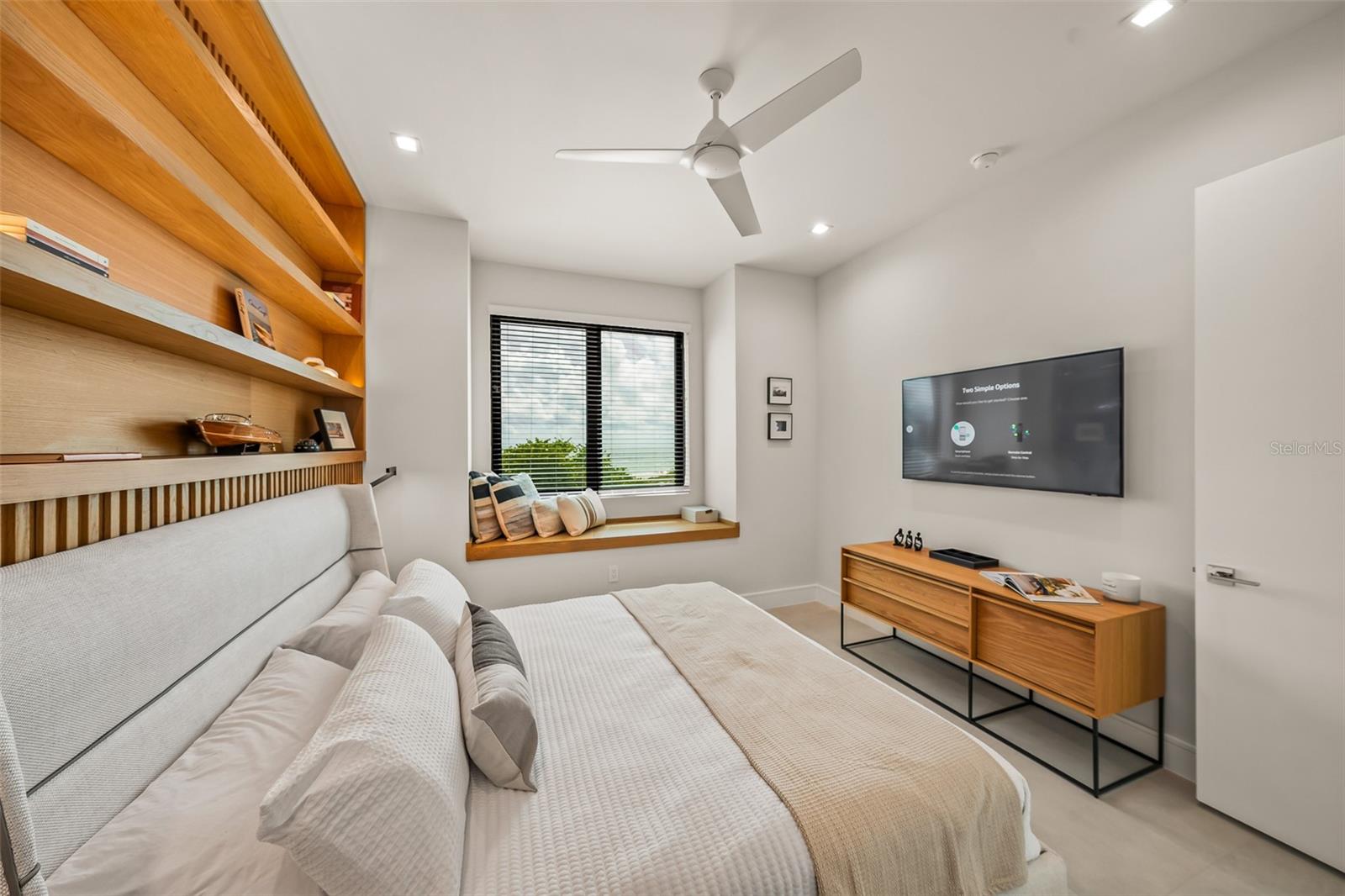 A4690312 Property Photo