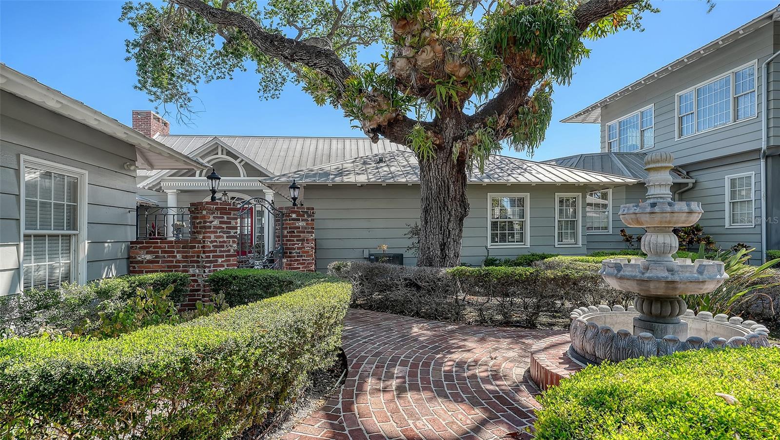 A4690355 Property Photo