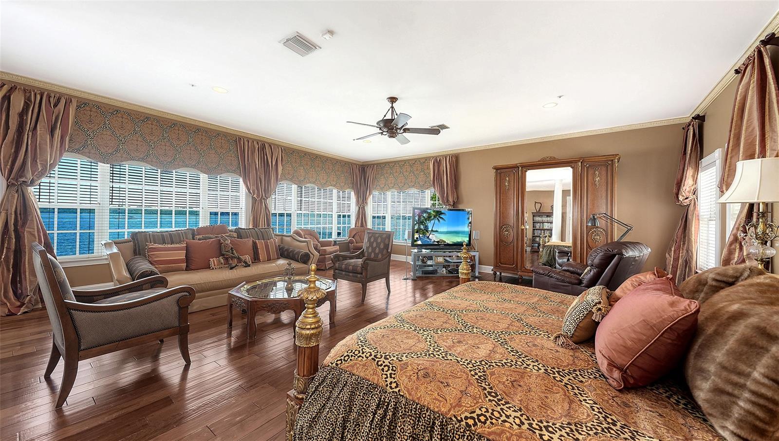 A4690355 Property Photo