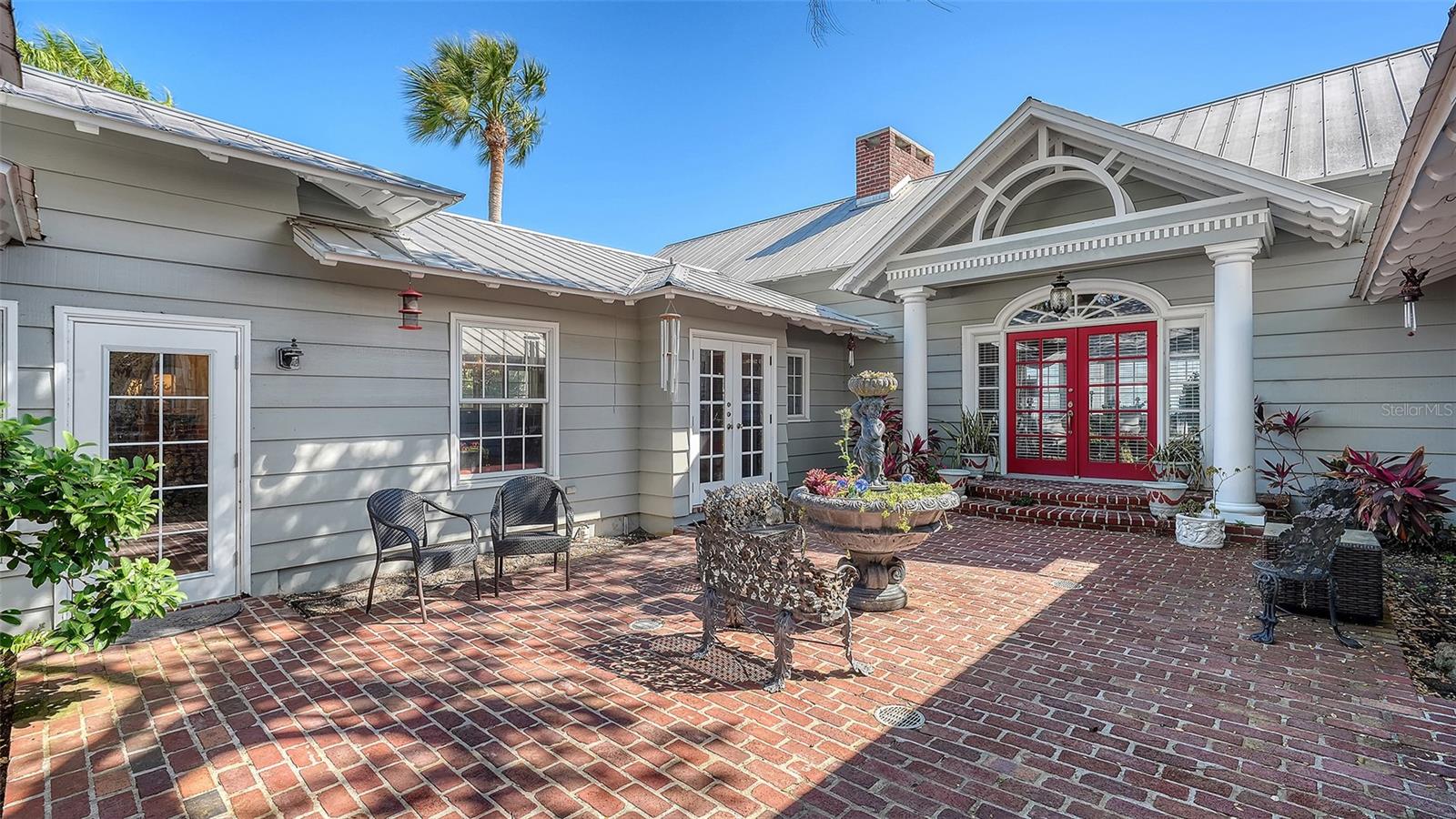 A4690355 Property Photo