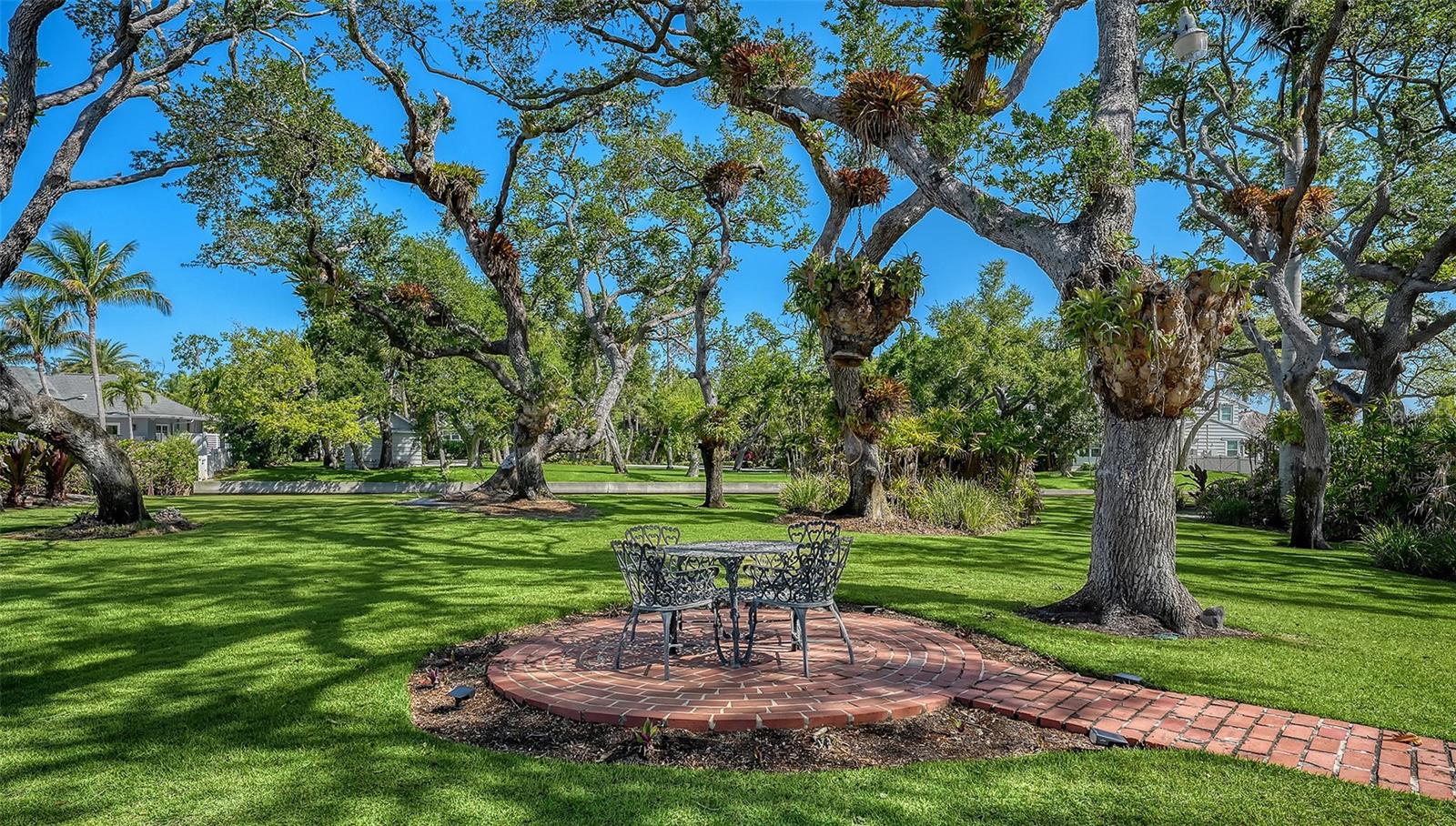 A4690355 Property Photo