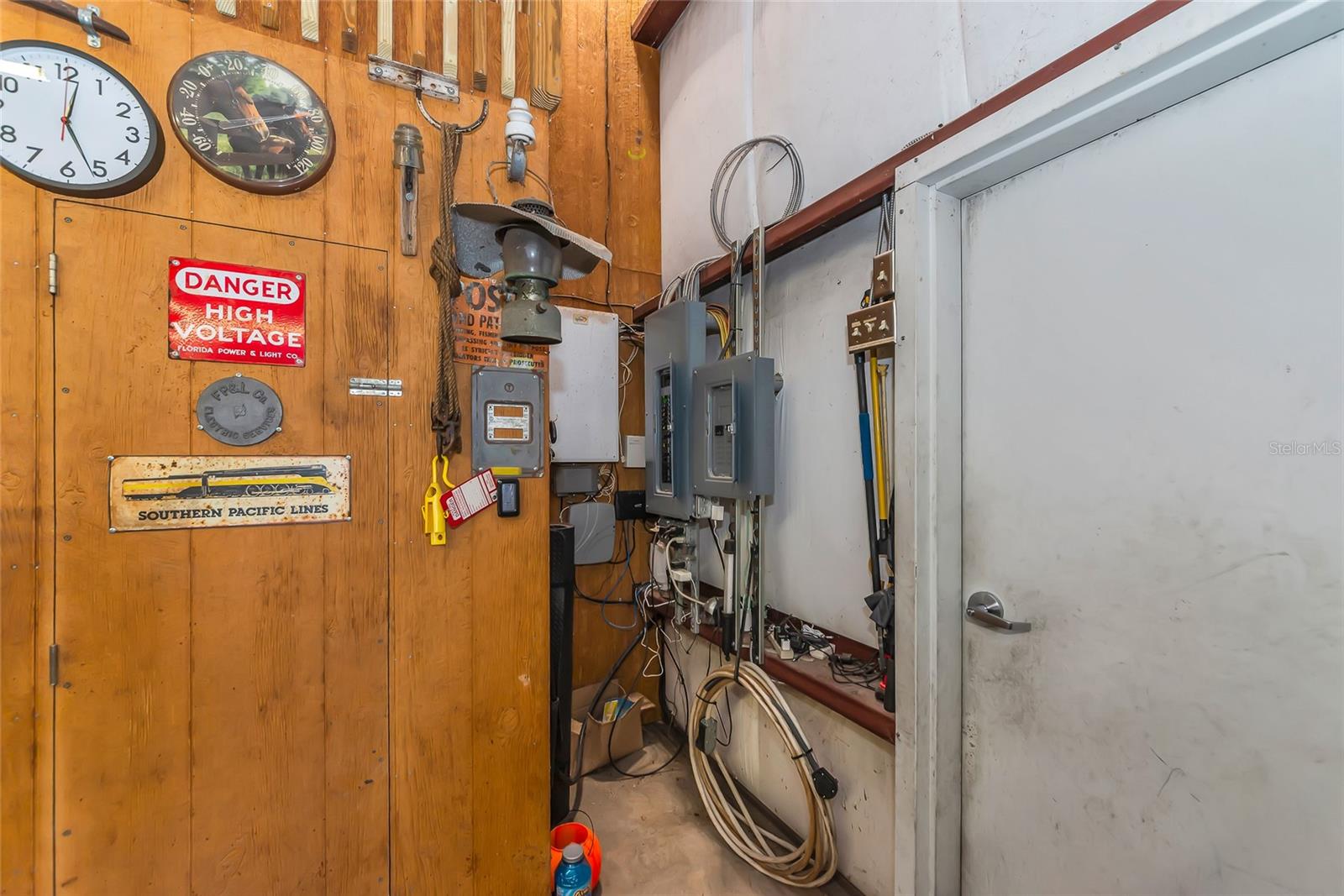 A4690434 Property Photo