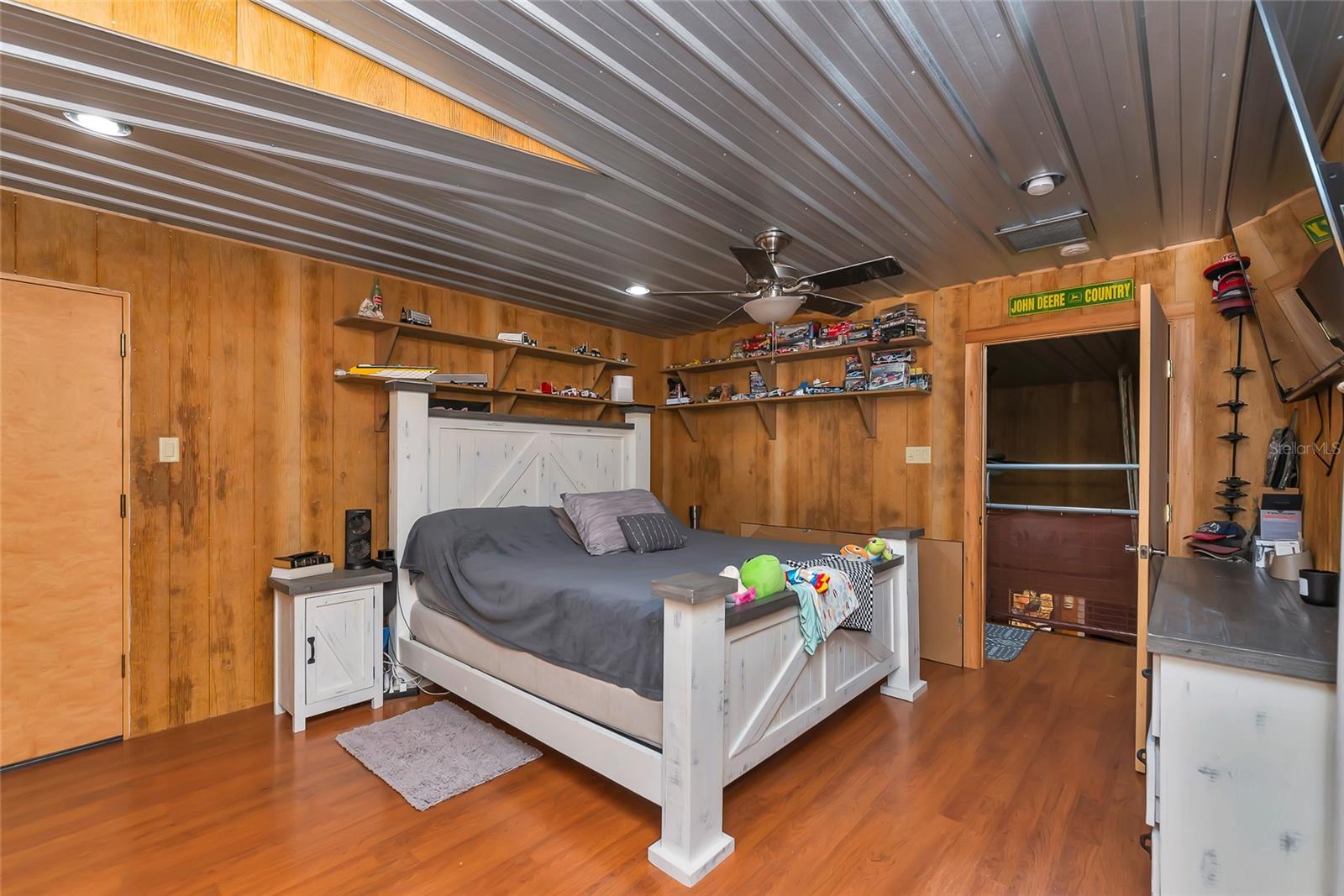 A4690434 Property Photo