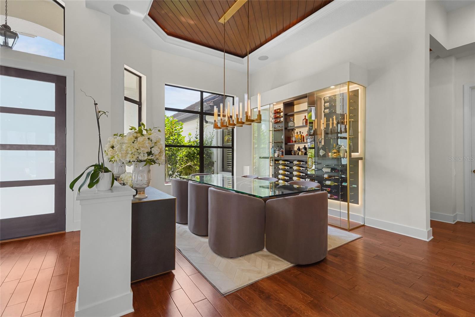 A4690949 Property Photo