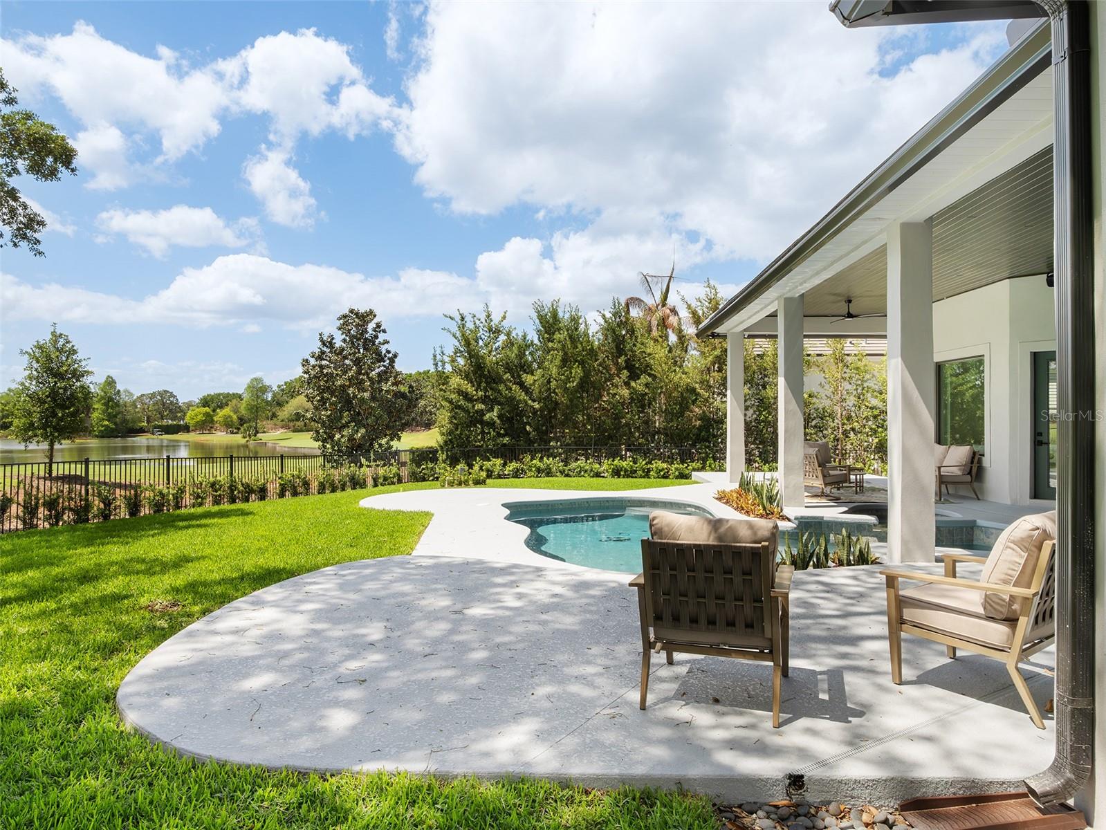 O6401757 Property Photo