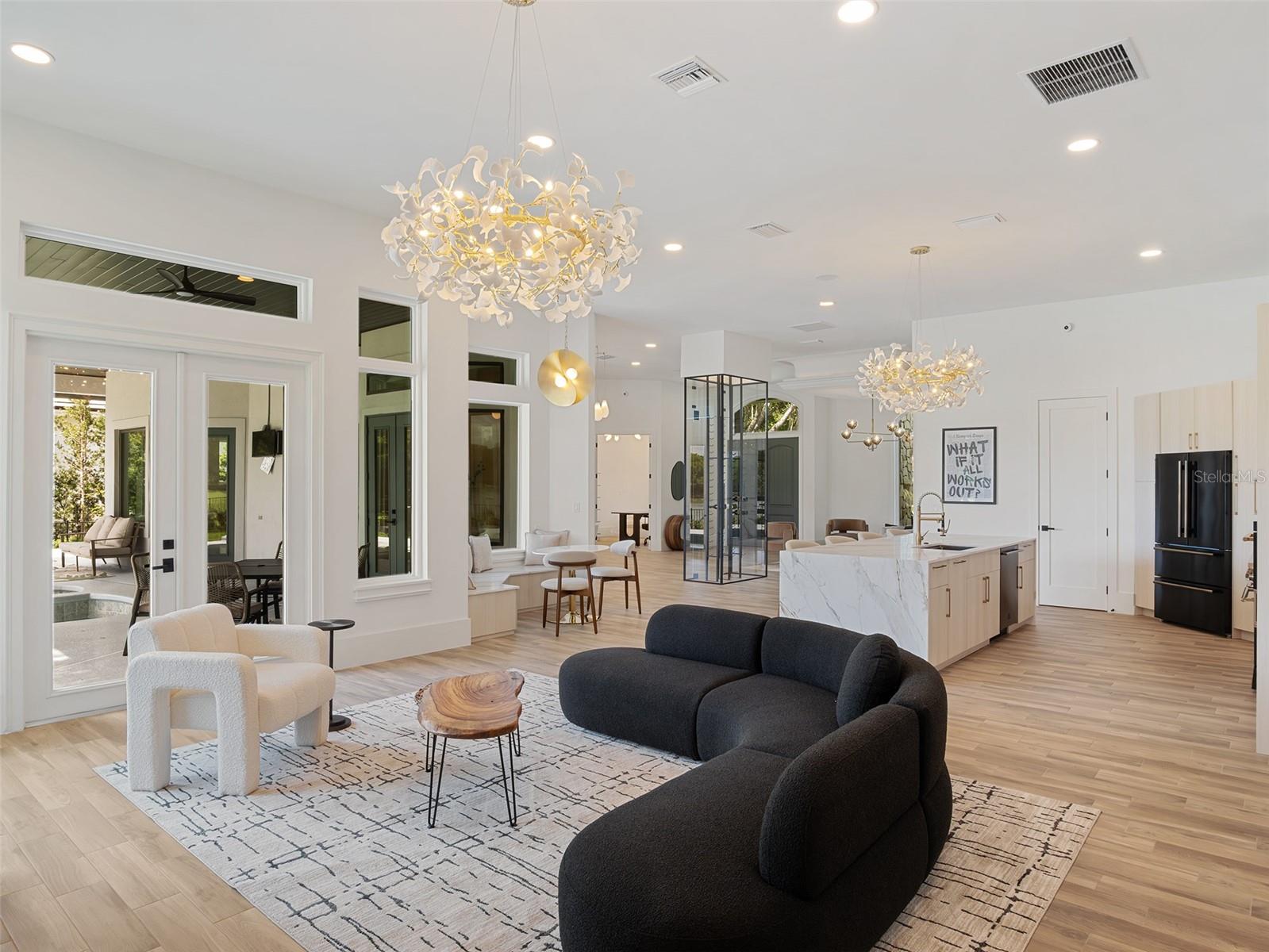 O6401757 Property Photo