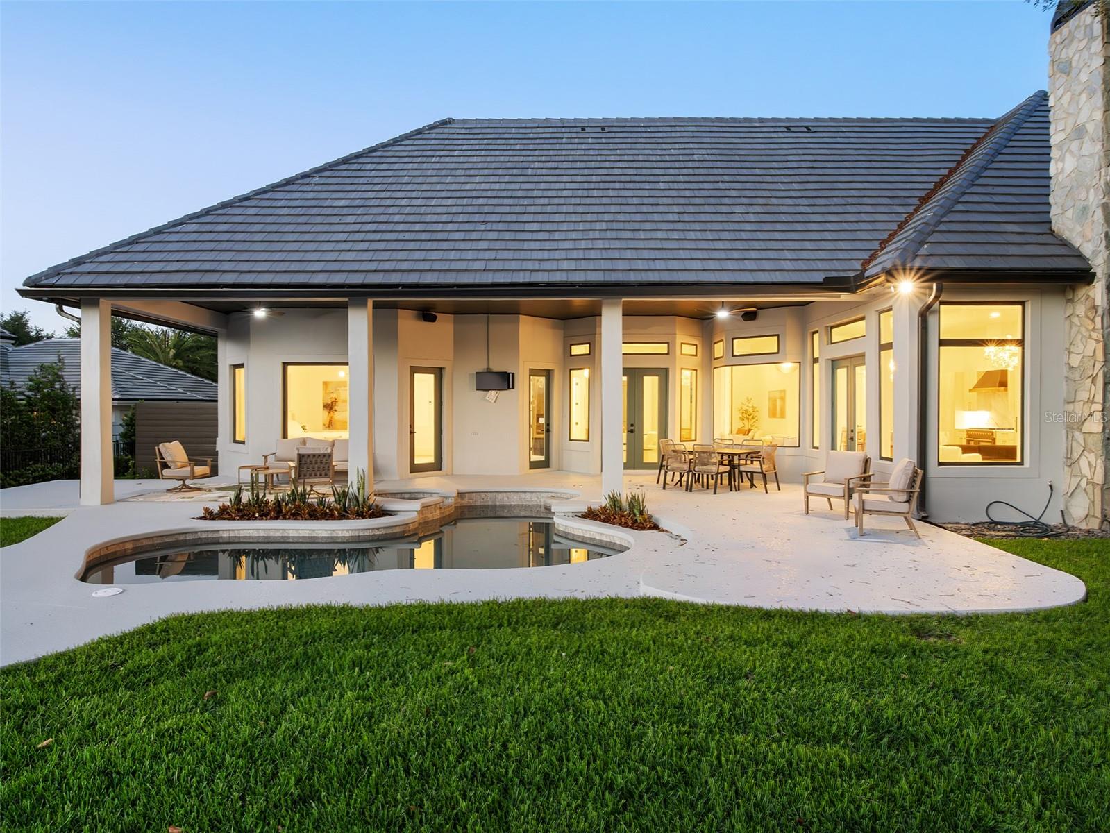 O6401757 Property Photo