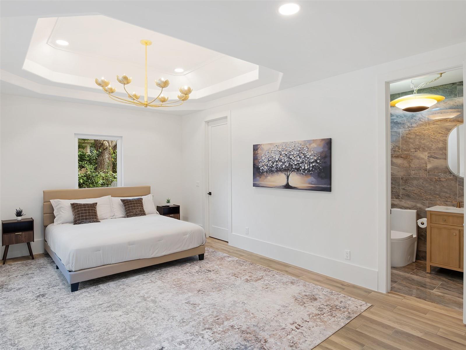 O6401757 Property Photo