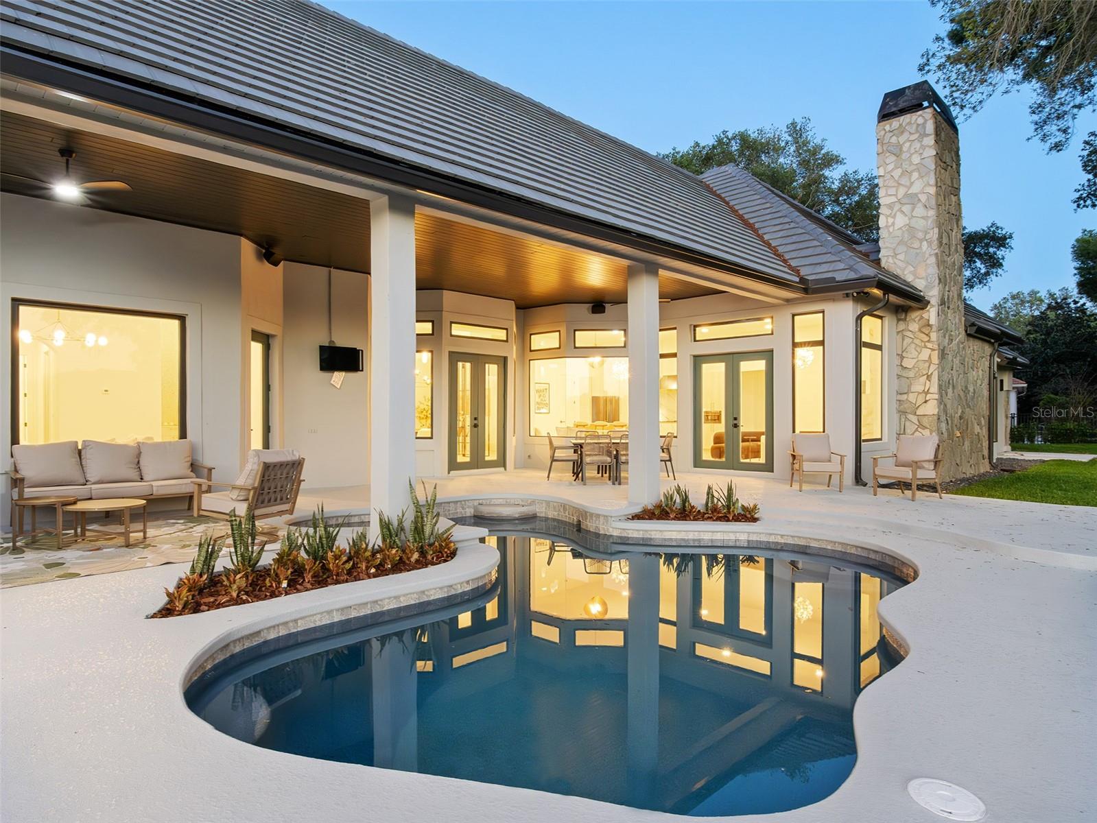 O6401757 Property Photo