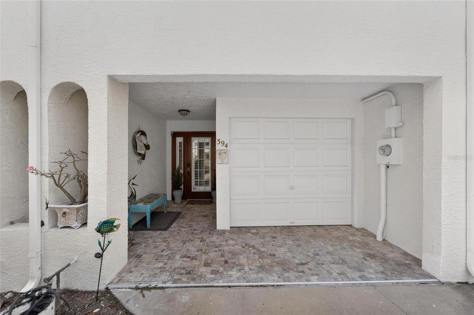 TB8501097 Property Photo